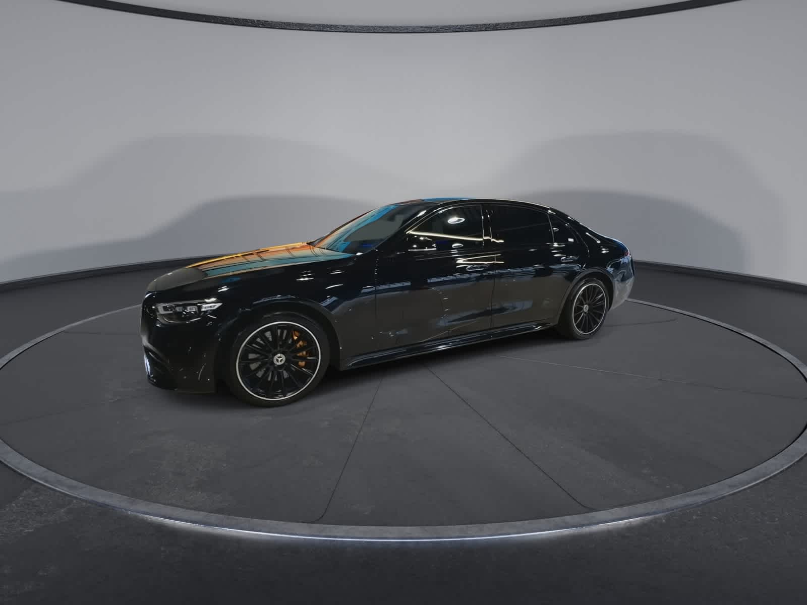 Thumbnail: 2023 Mercedes-Benz S-Class - 6