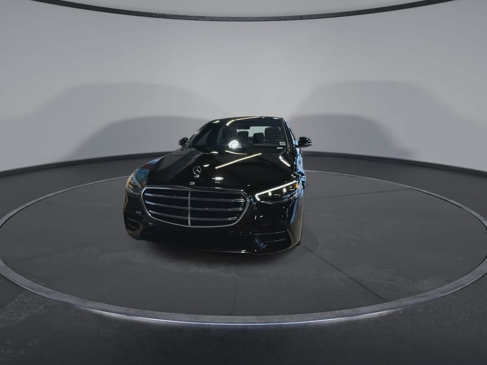 Thumbnail: 2023 Mercedes-Benz S-Class - 6
