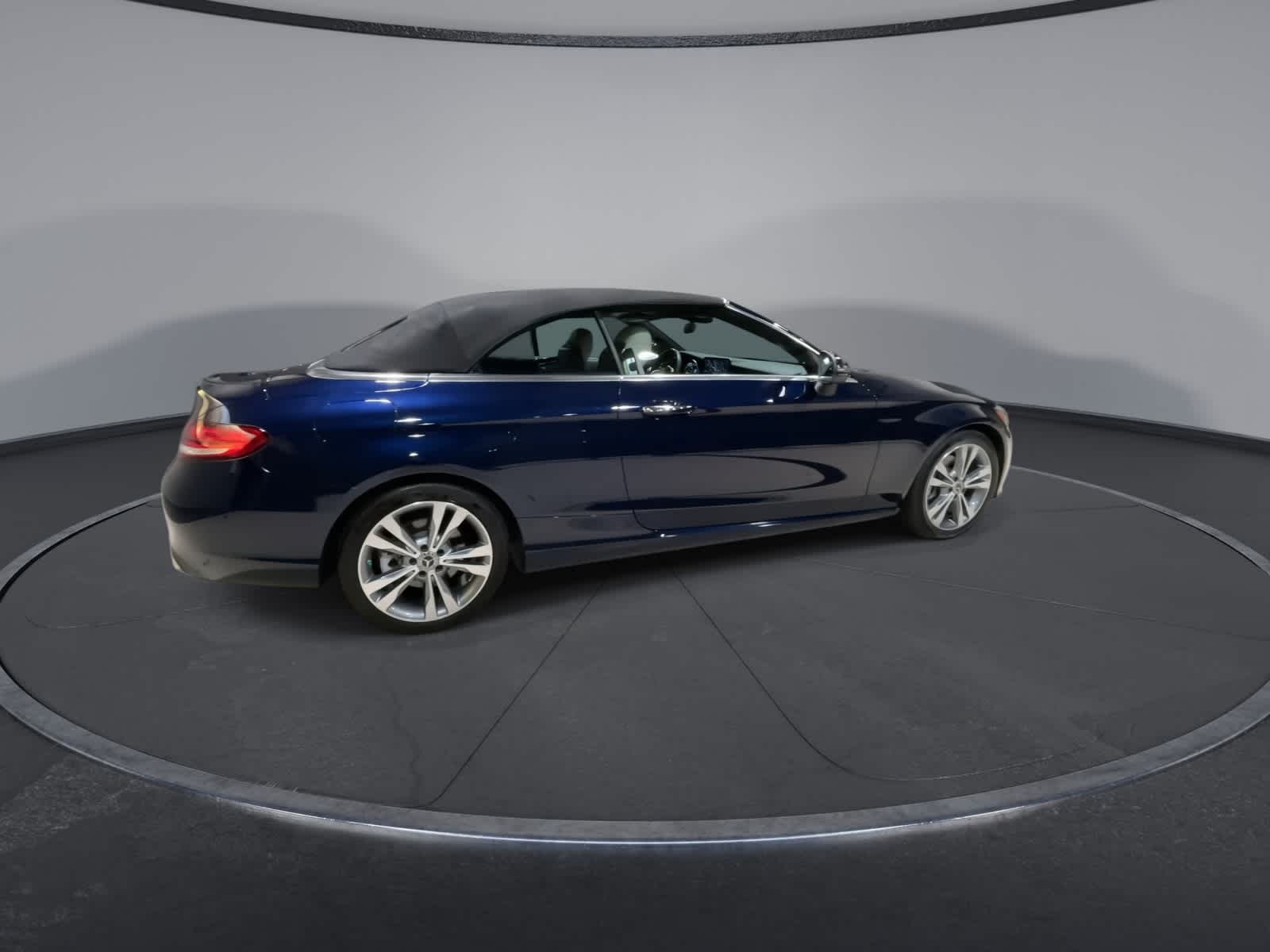 Thumbnail: 2021 Mercedes-Benz C-Class - 13