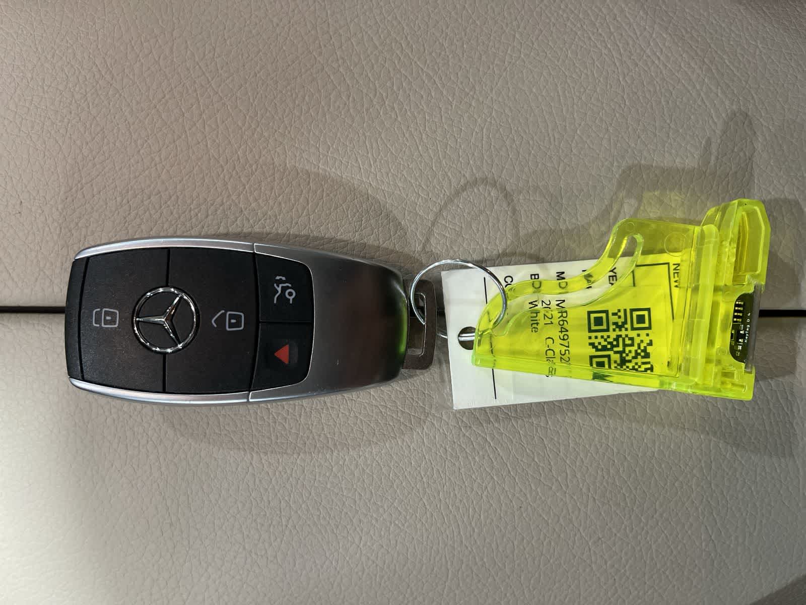 Thumbnail: 2021 Mercedes-Benz C-Class - 32