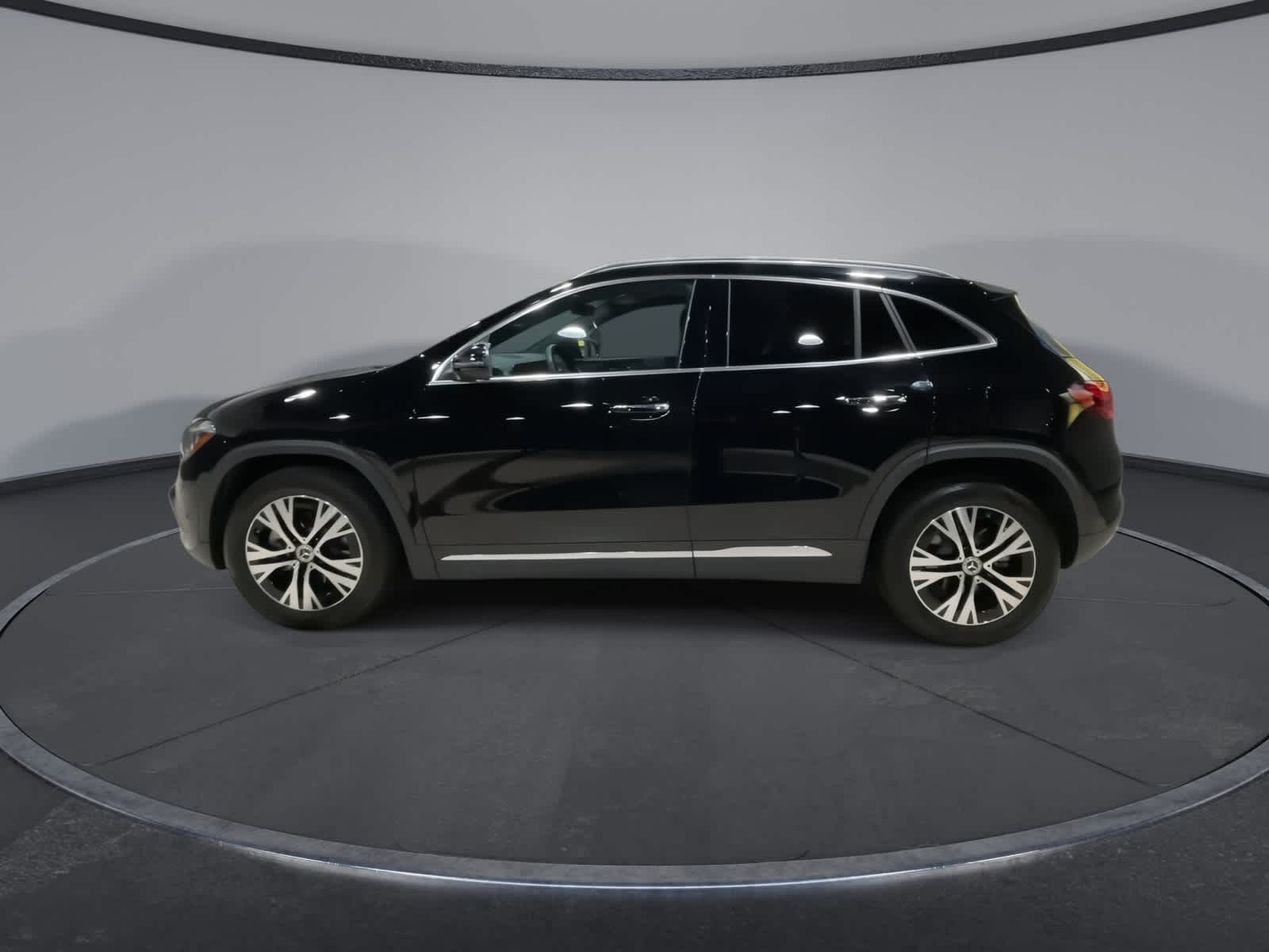 Thumbnail: 2025 Mercedes-Benz GLA - 7