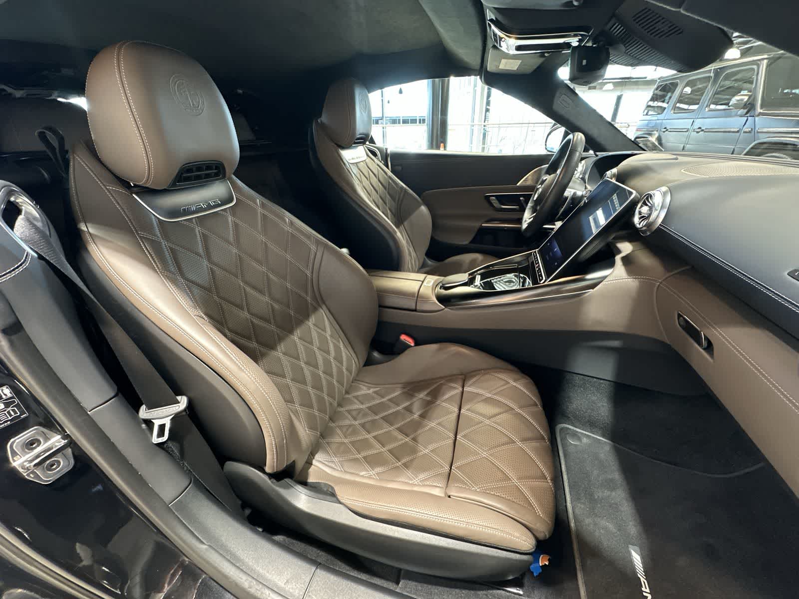 Thumbnail: 2022 Mercedes-Benz SL-Class - 26