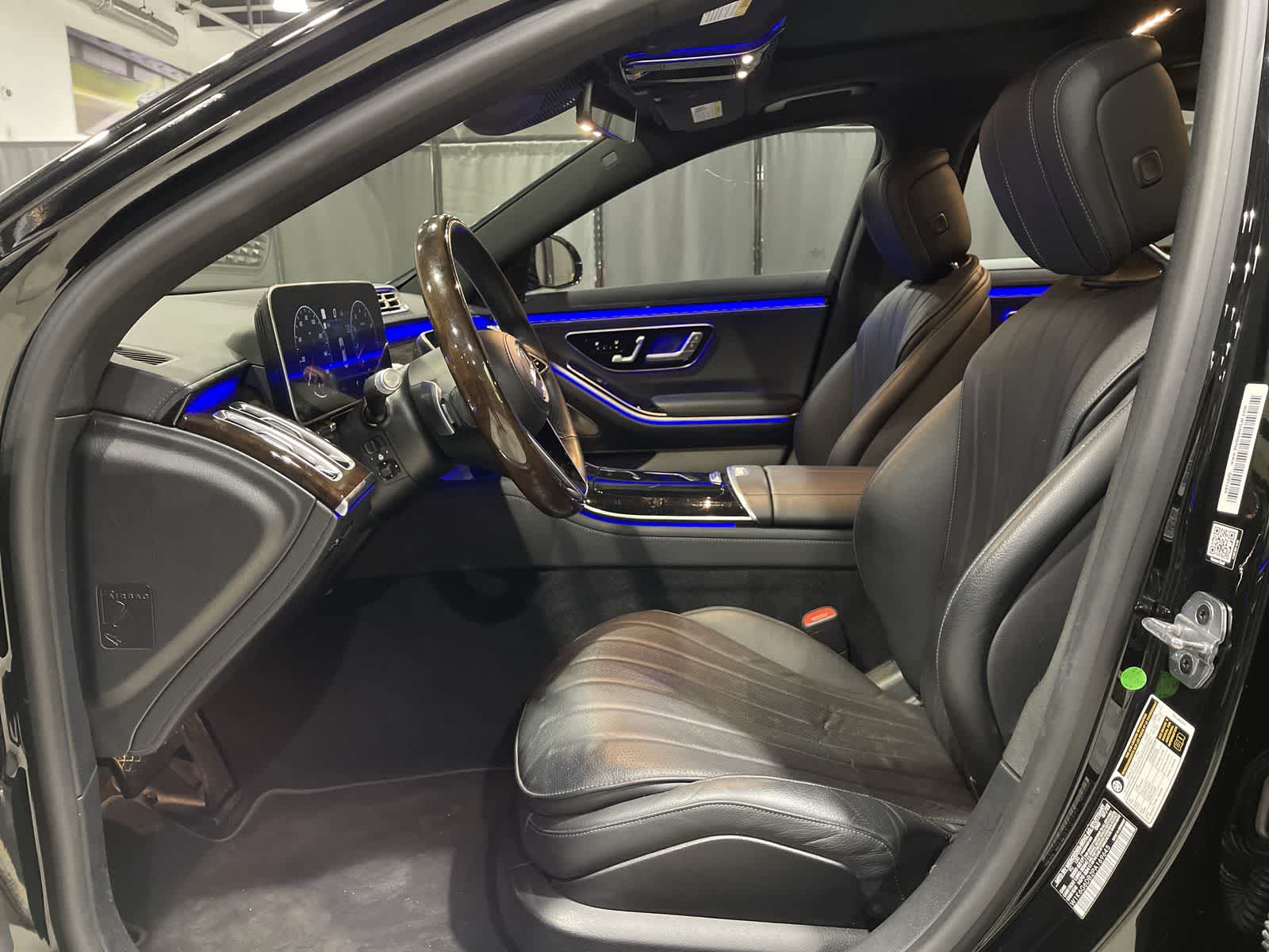 Thumbnail: 2023 Mercedes-Benz S-Class - 14