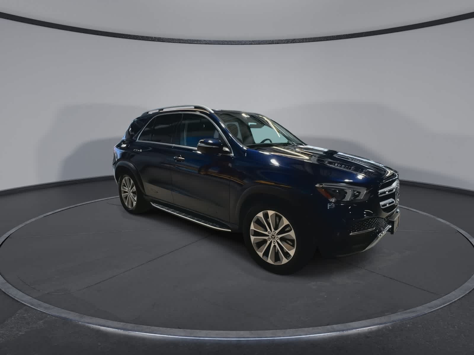 Thumbnail: 2020 Mercedes-Benz GLE - 2