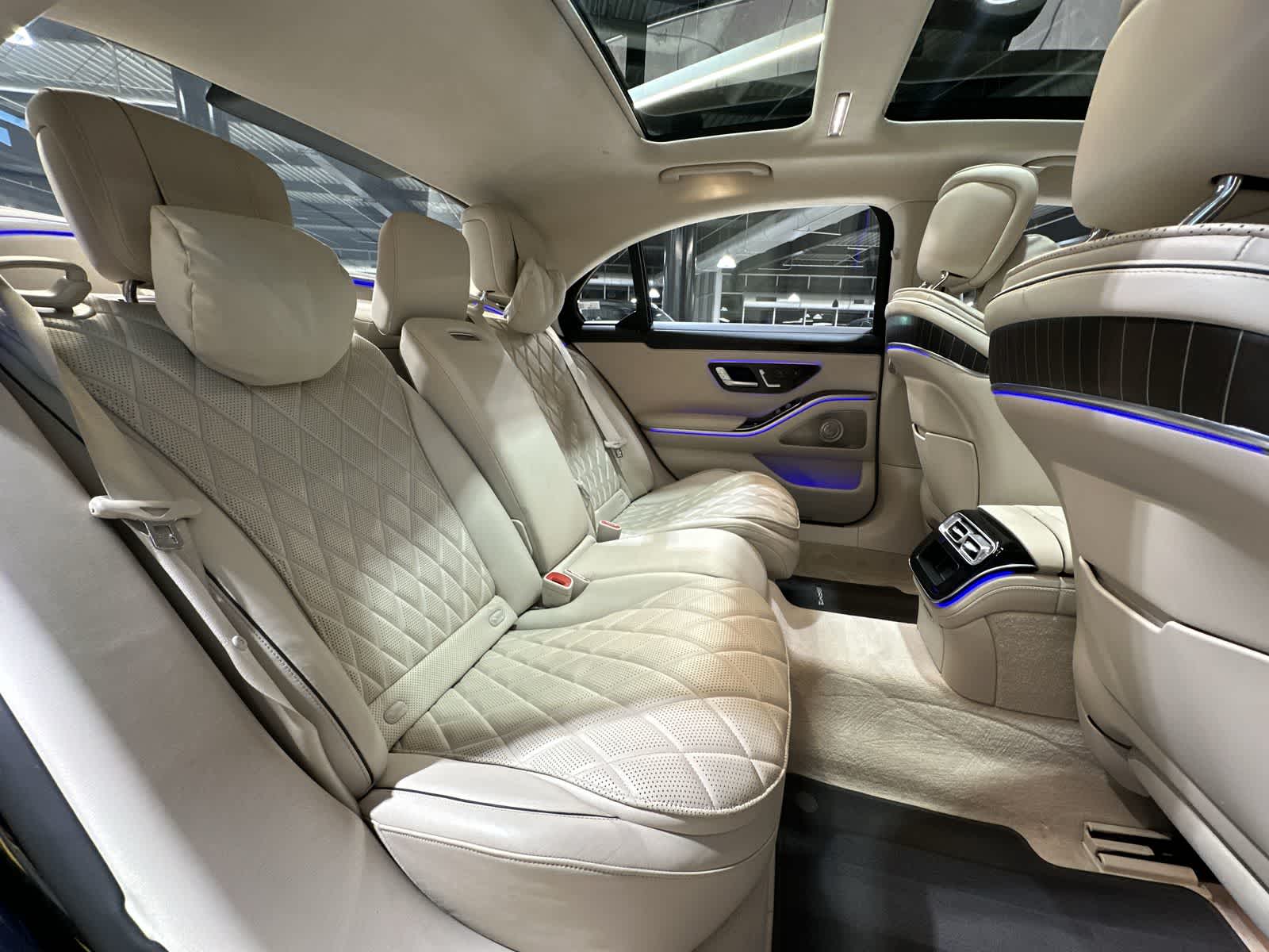 Thumbnail: 2022 Mercedes-Benz S-Class - 25