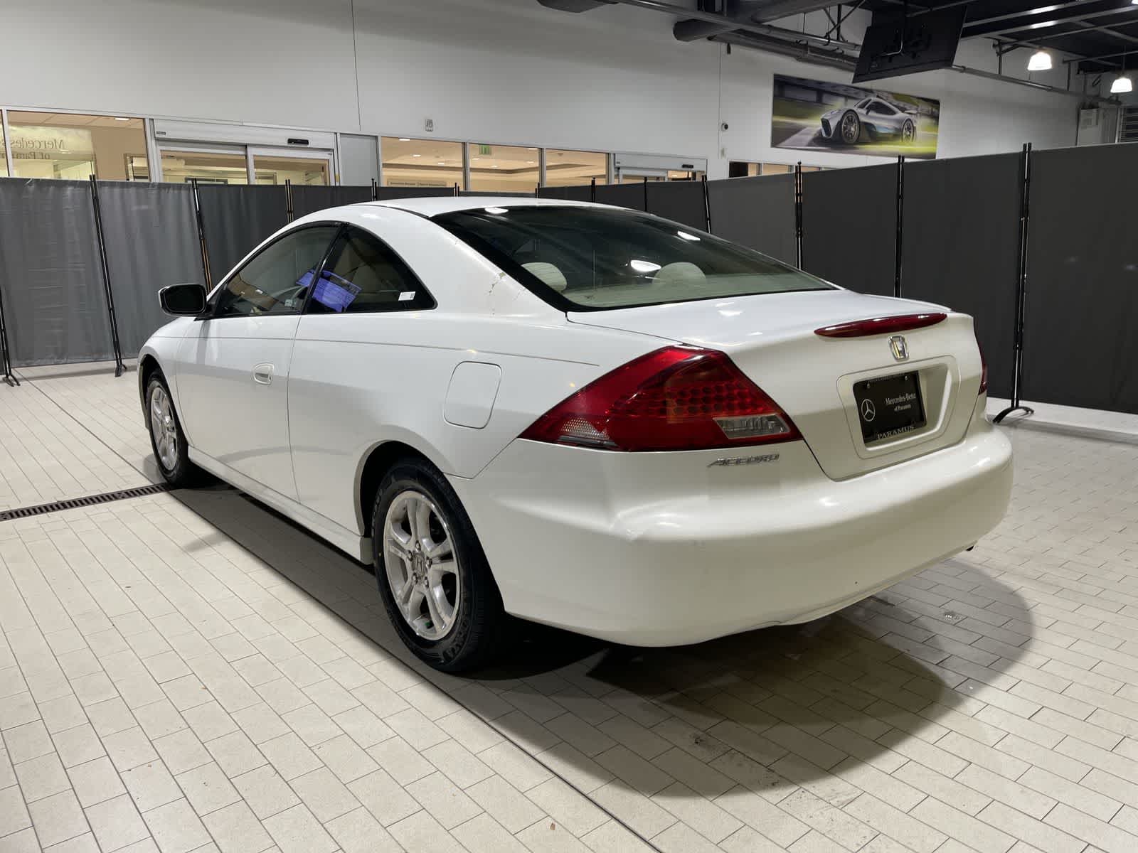 Thumbnail: 2007 Honda Accord - 16