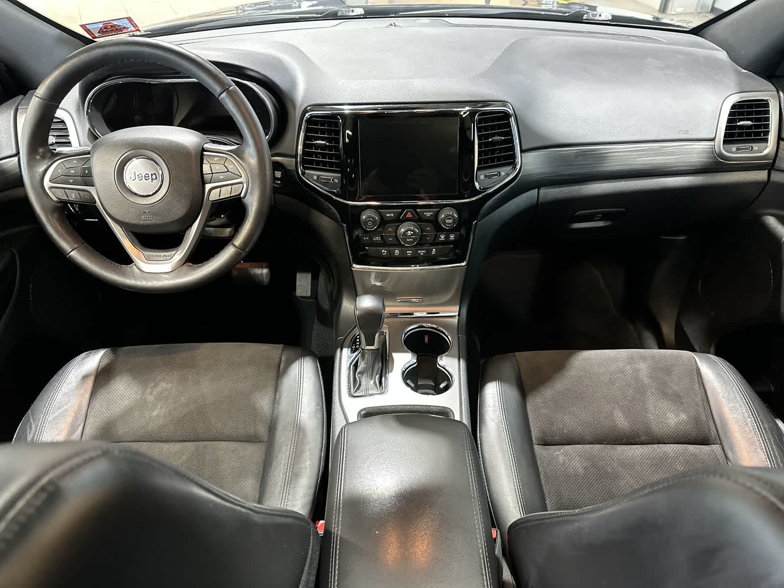 Thumbnail: 2020 Jeep Grand Cherokee - 22