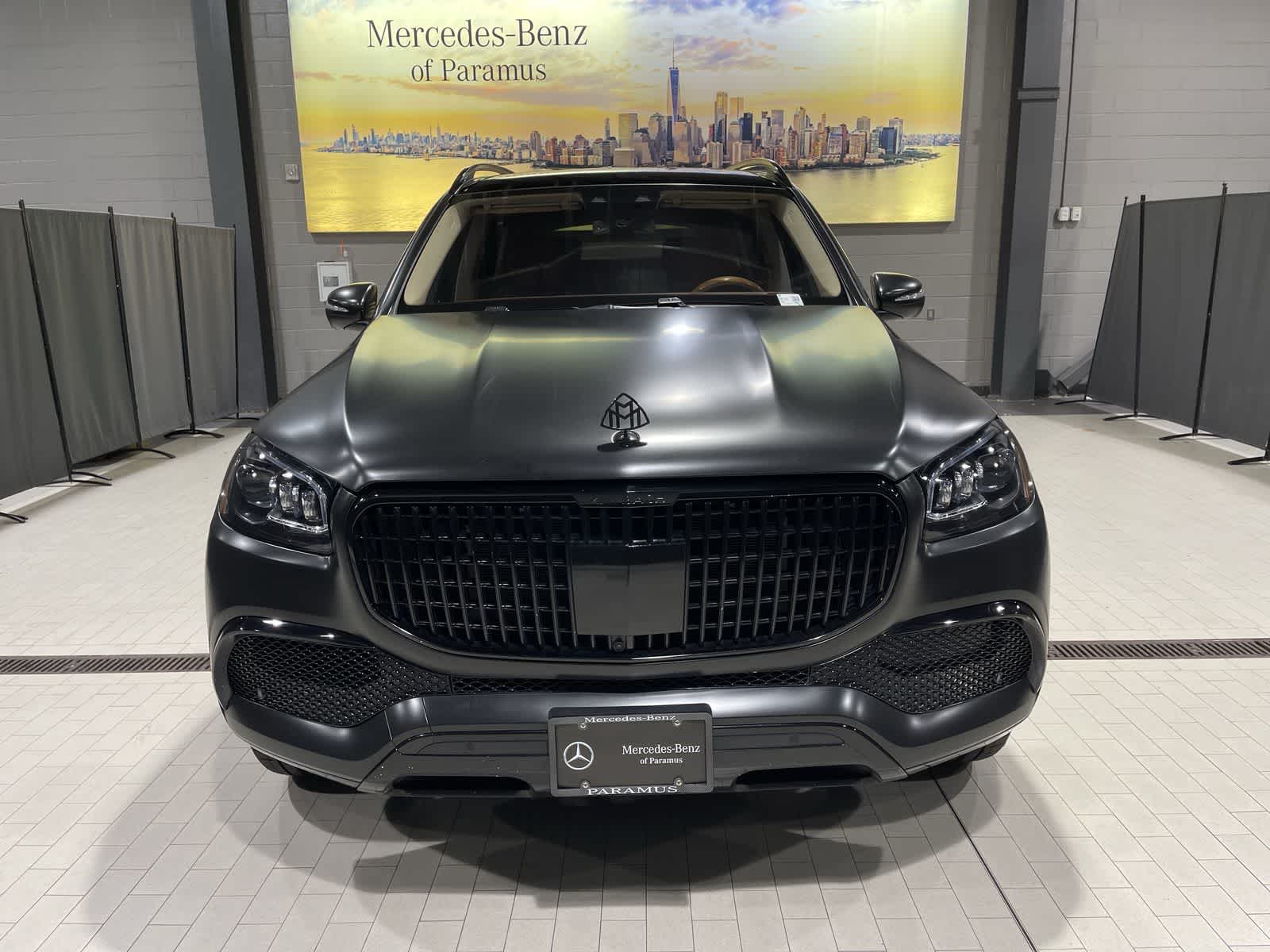 Thumbnail: 2023 Mercedes-Benz GLS - 18