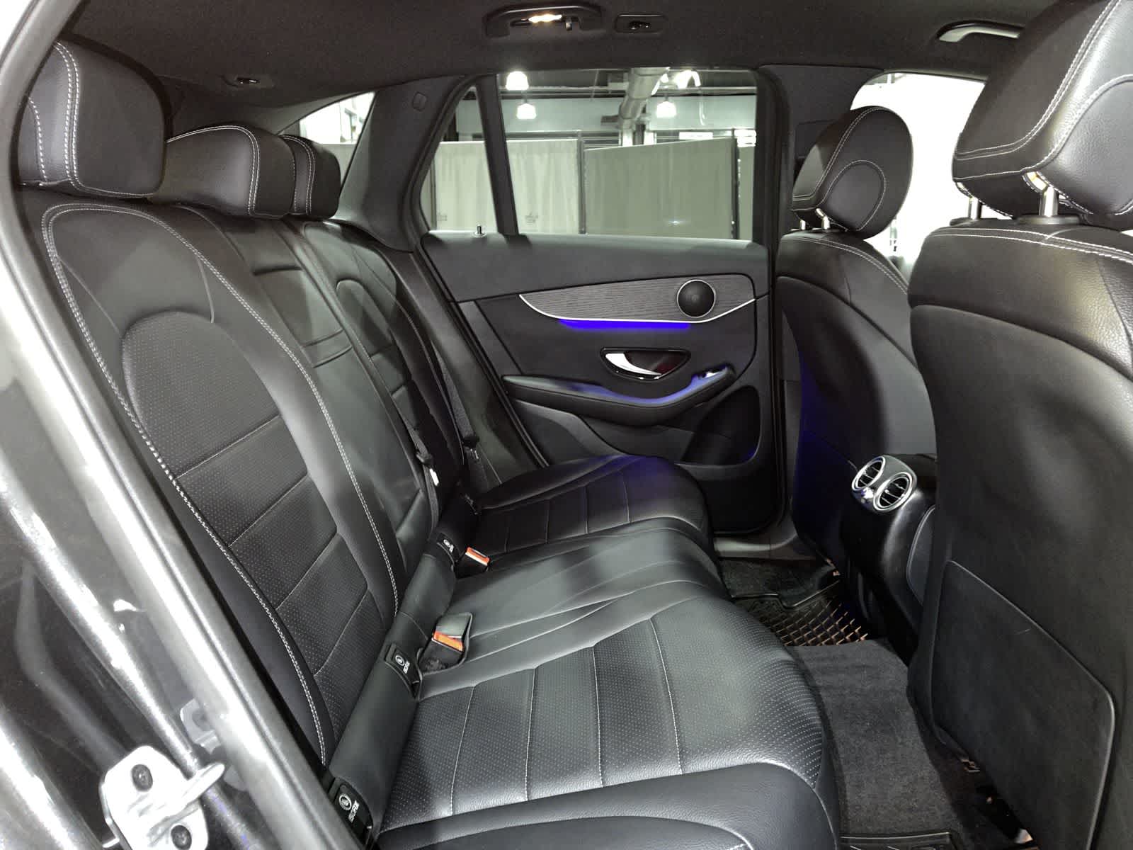 Thumbnail: 2022 Mercedes-Benz GLC - 25