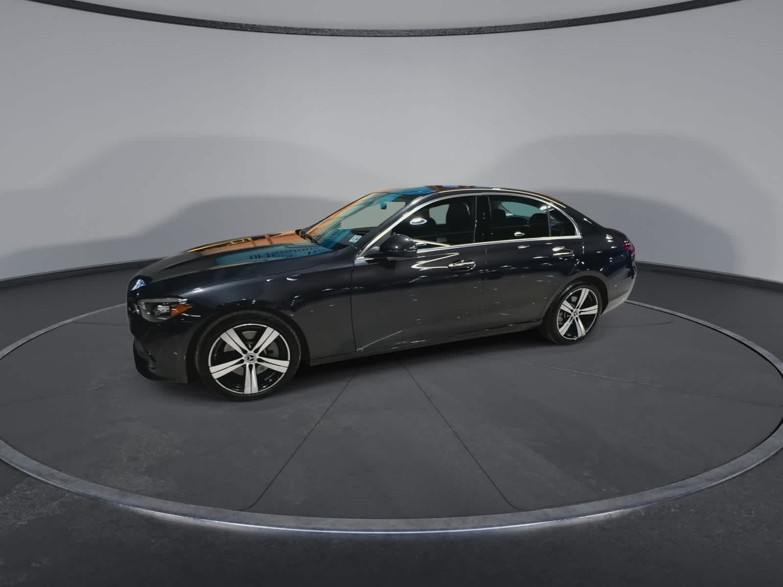 Thumbnail: 2025 Mercedes-Benz C-Class - 6