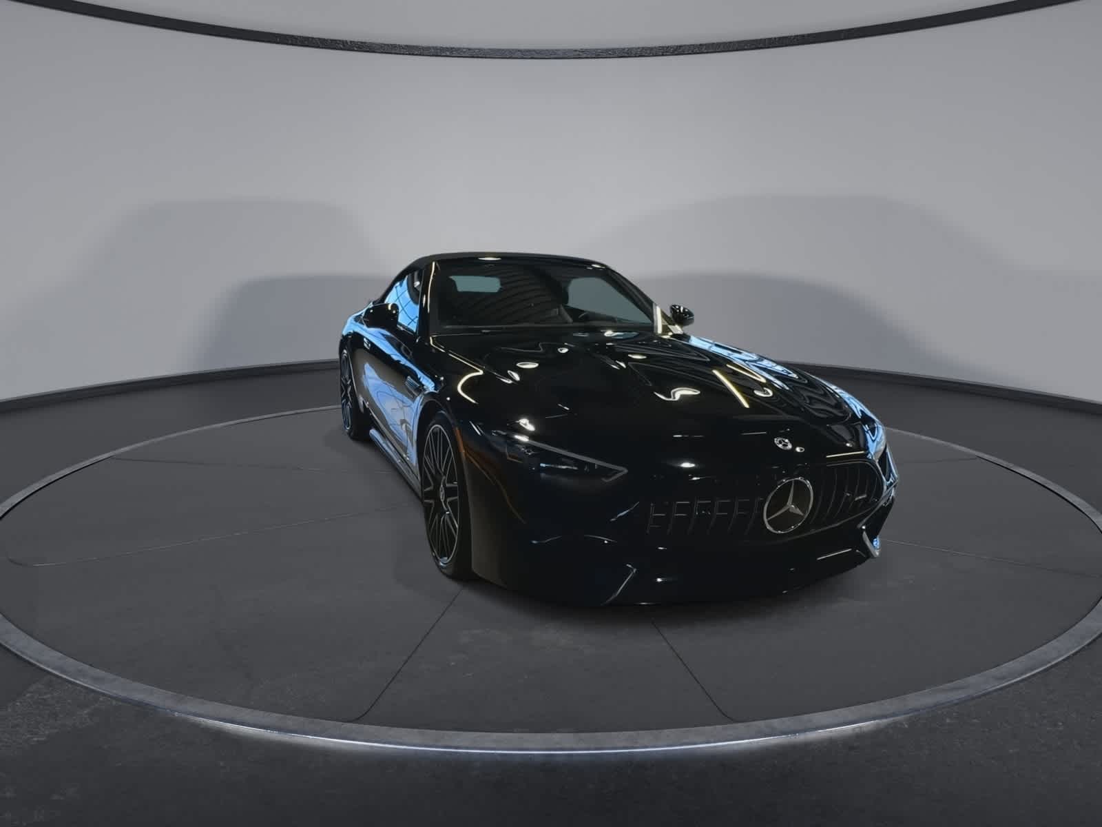 Thumbnail: 2022 Mercedes-Benz SL-Class - 3