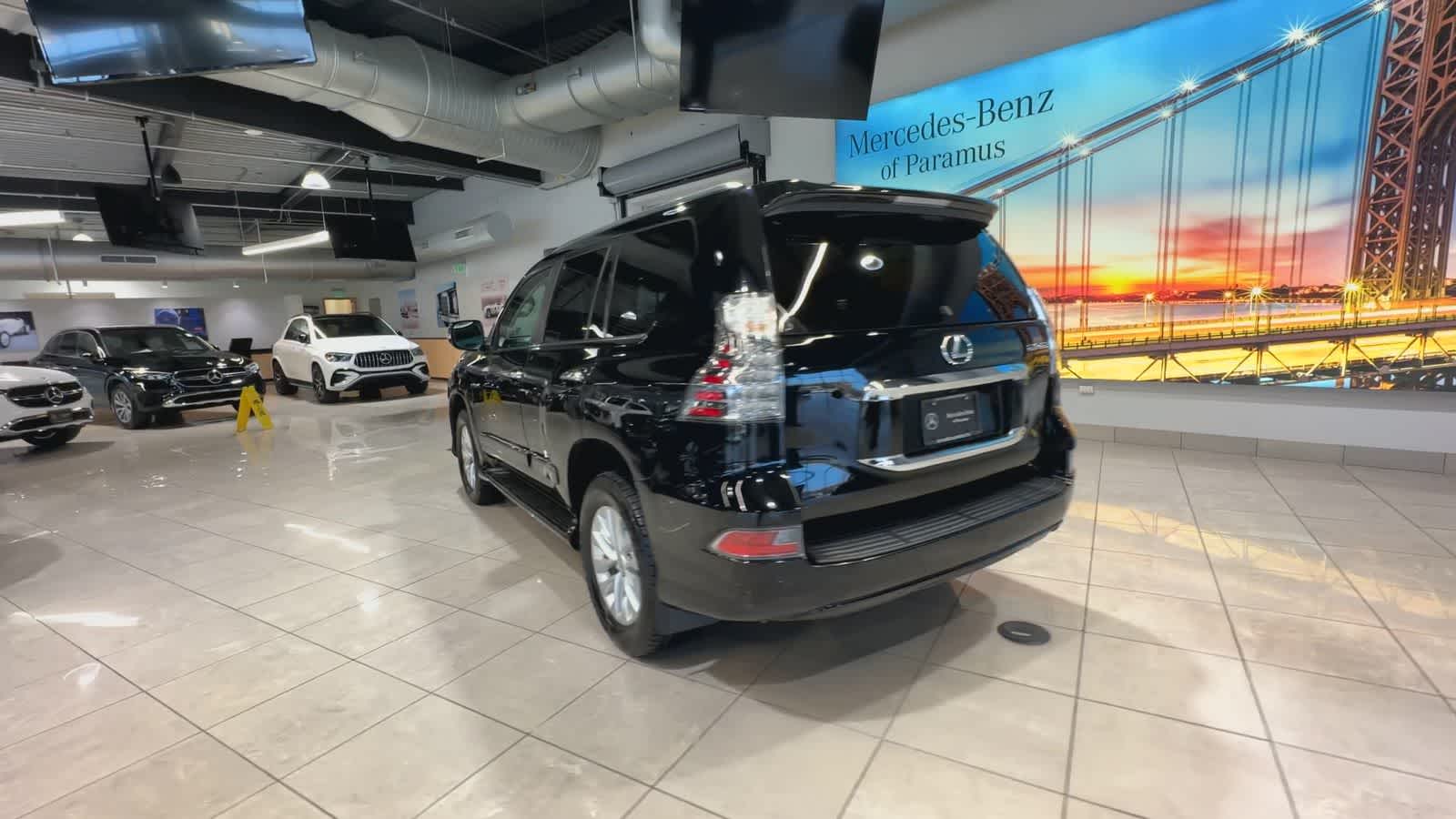 Thumbnail: 2016 Lexus GX - 9