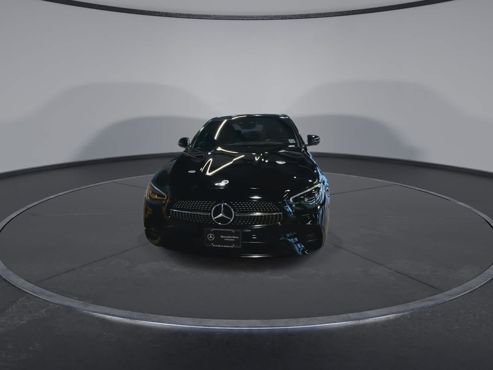 Thumbnail: 2023 Mercedes-Benz E-Class - 6