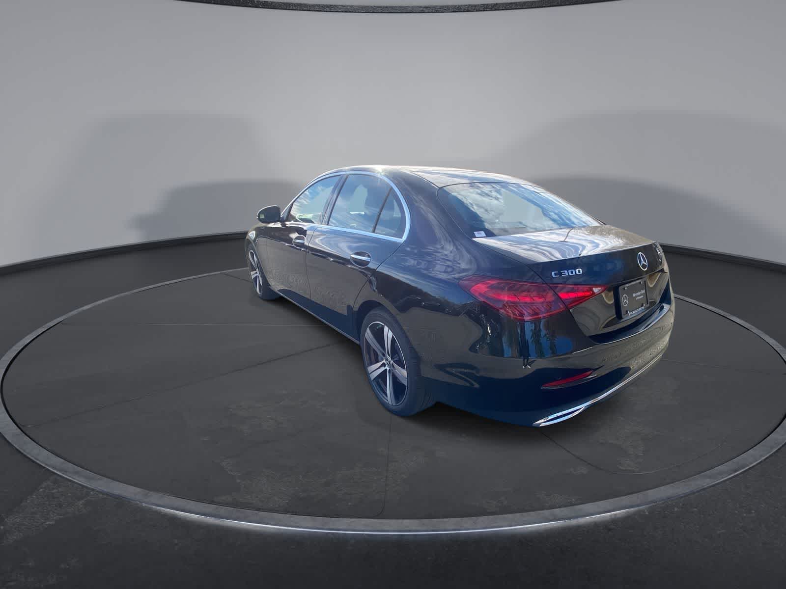 Thumbnail: 2025 Mercedes-Benz C-Class - 6