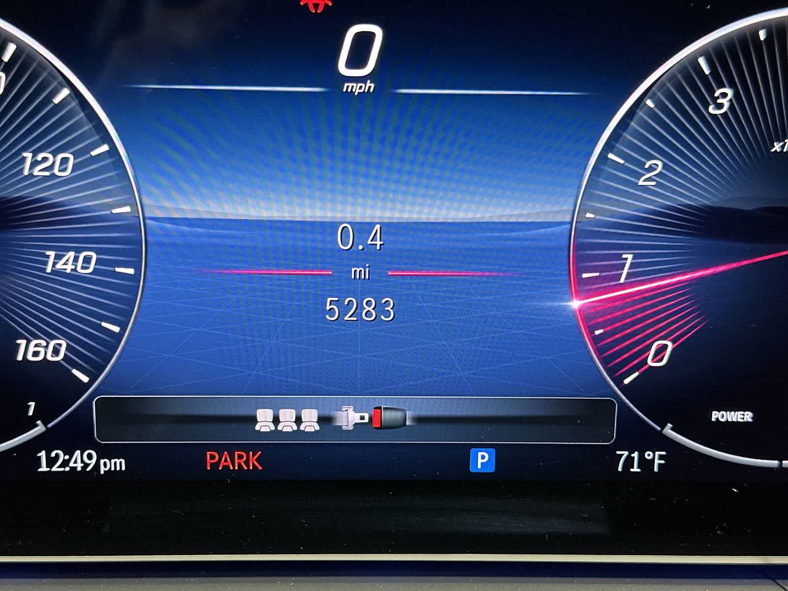 Thumbnail: 2026 Mercedes-Benz GLE - 30