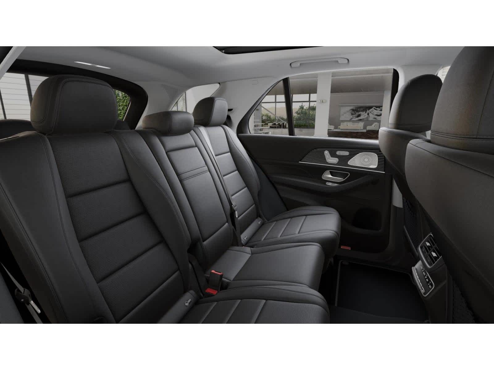 Thumbnail: 2026 Mercedes-Benz GLE - 4