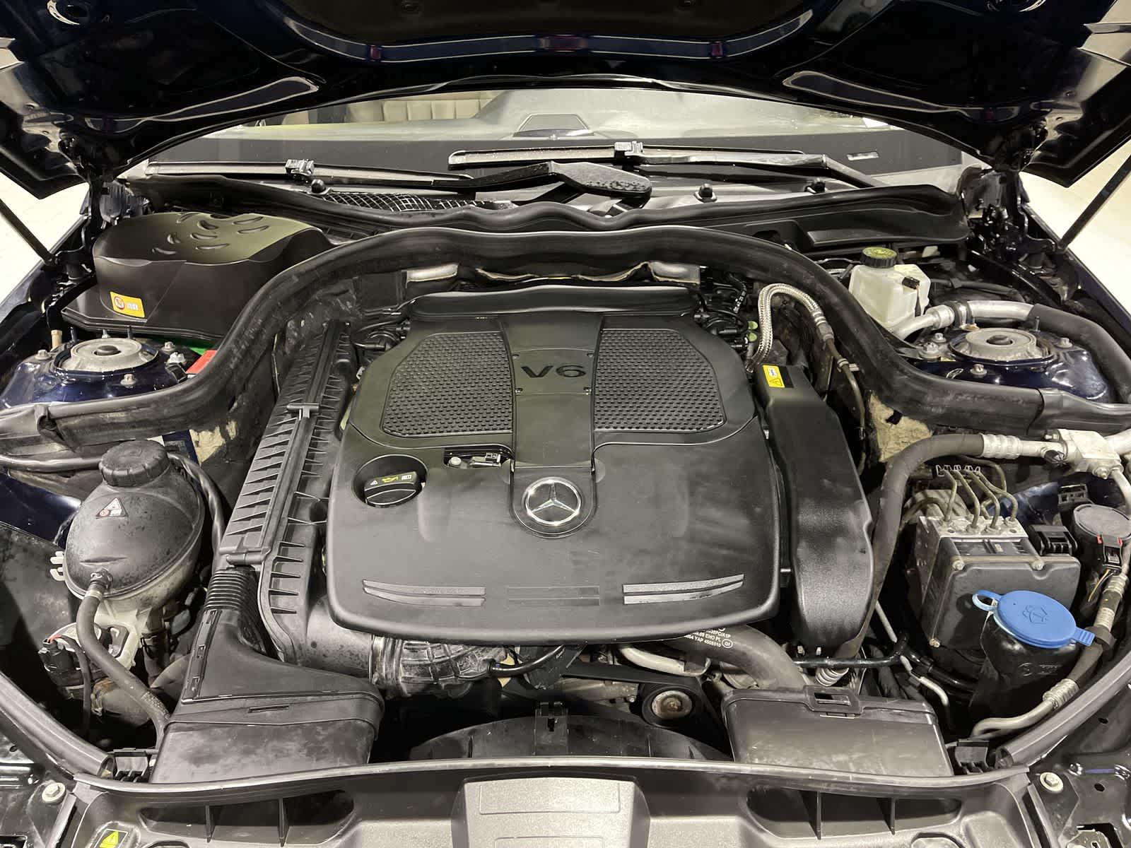 Thumbnail: 2013 Mercedes-Benz E-Class - 21