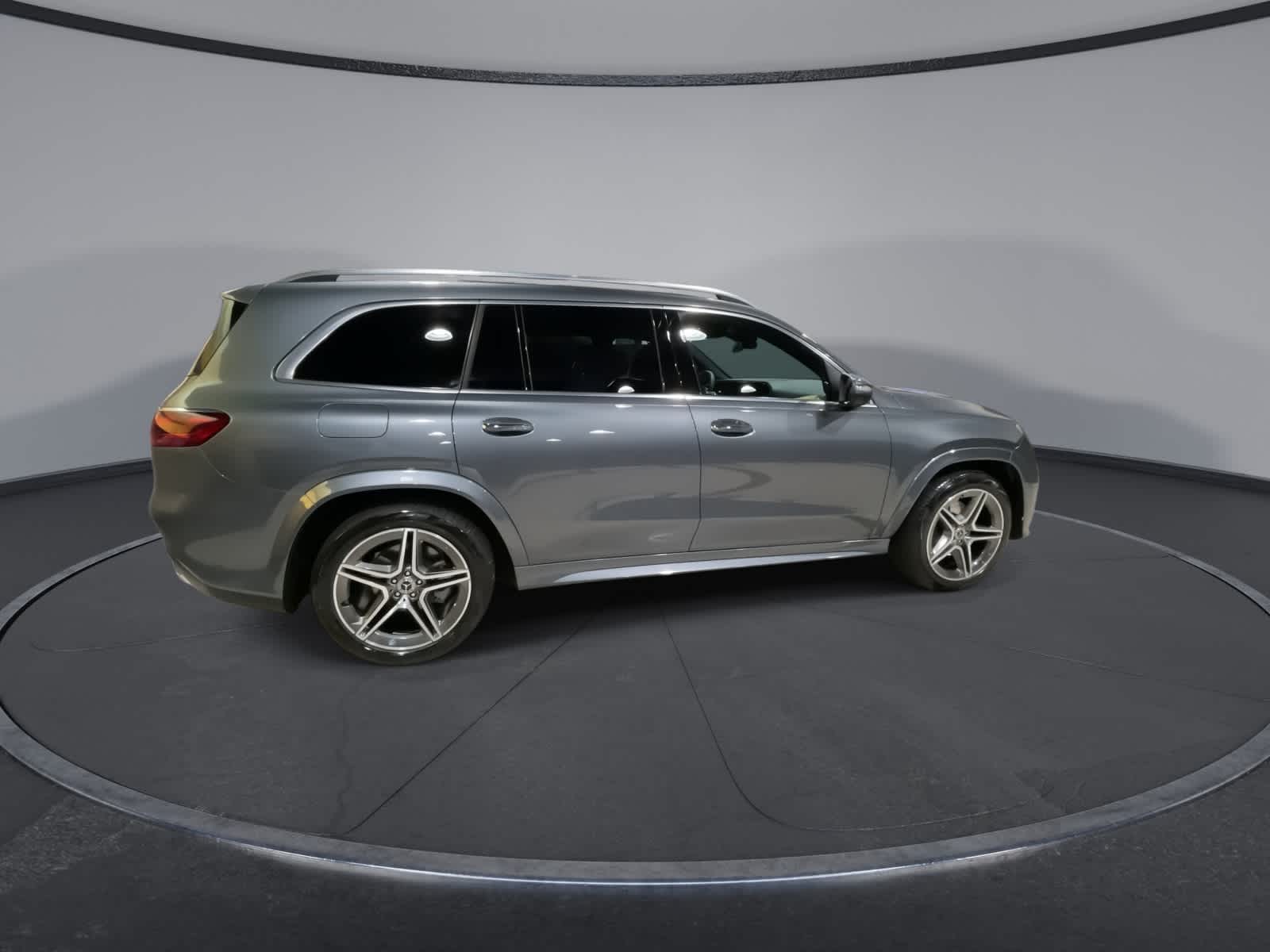 Thumbnail: 2025 Mercedes-Benz GLS - 12