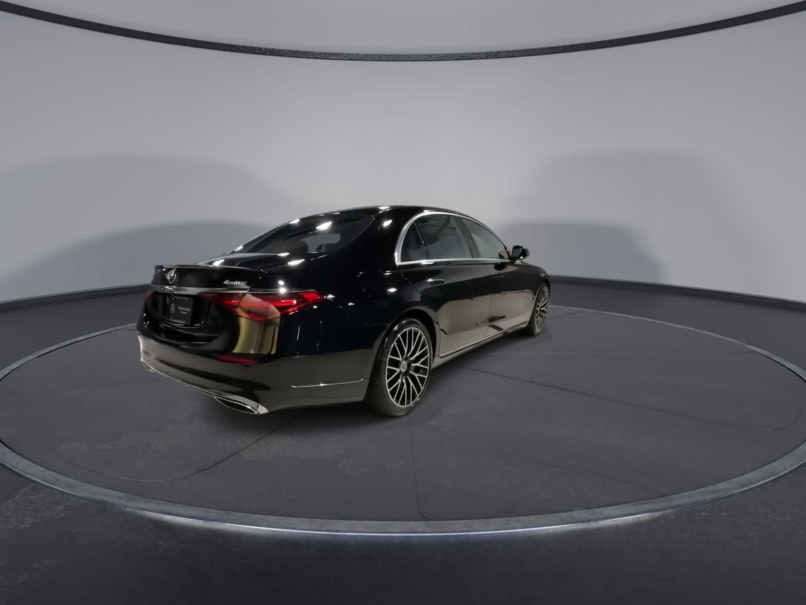 Thumbnail: 2025 Mercedes-Benz B-Class - 12