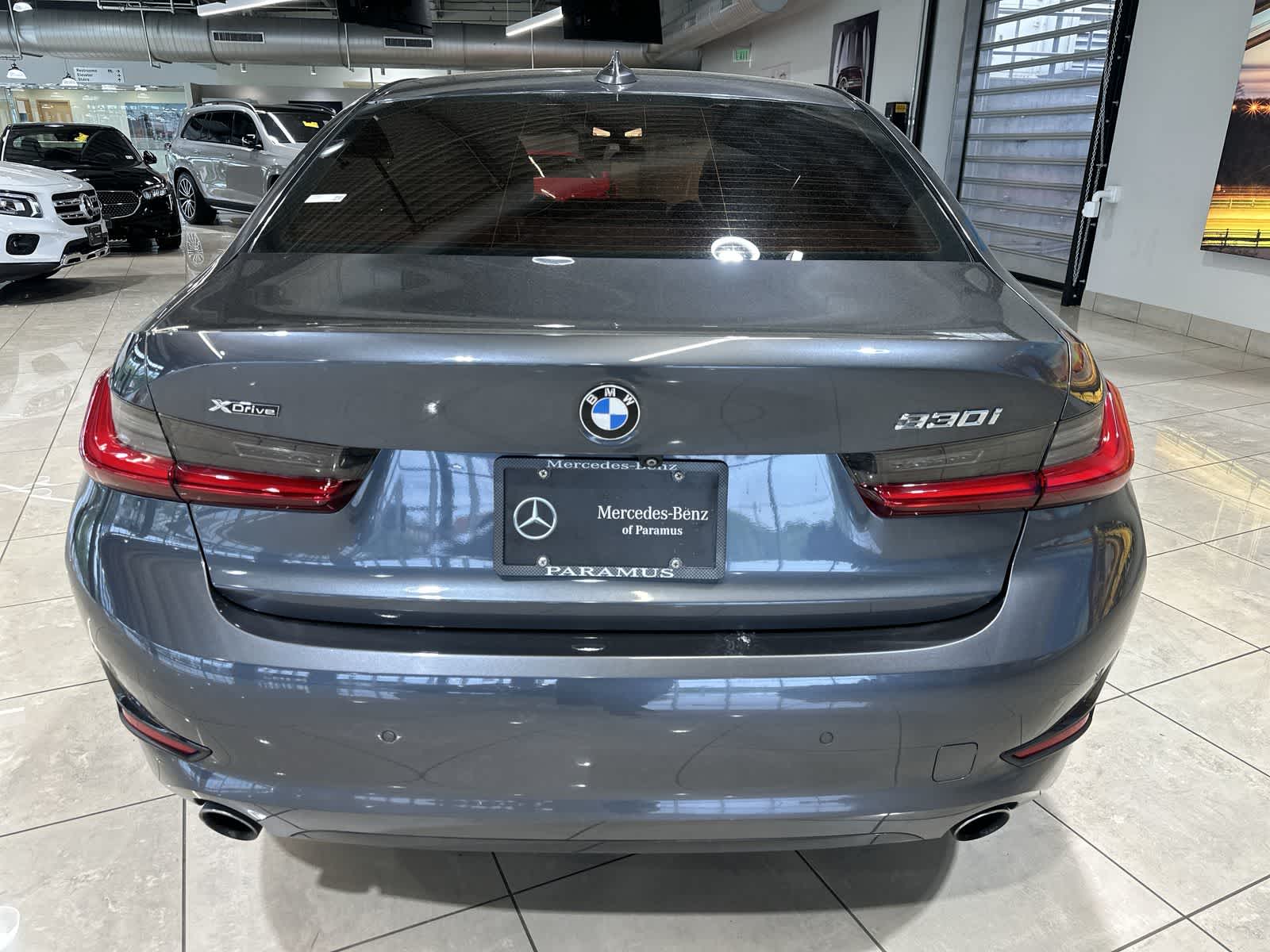 Thumbnail: 2019 BMW 3 Series - 17