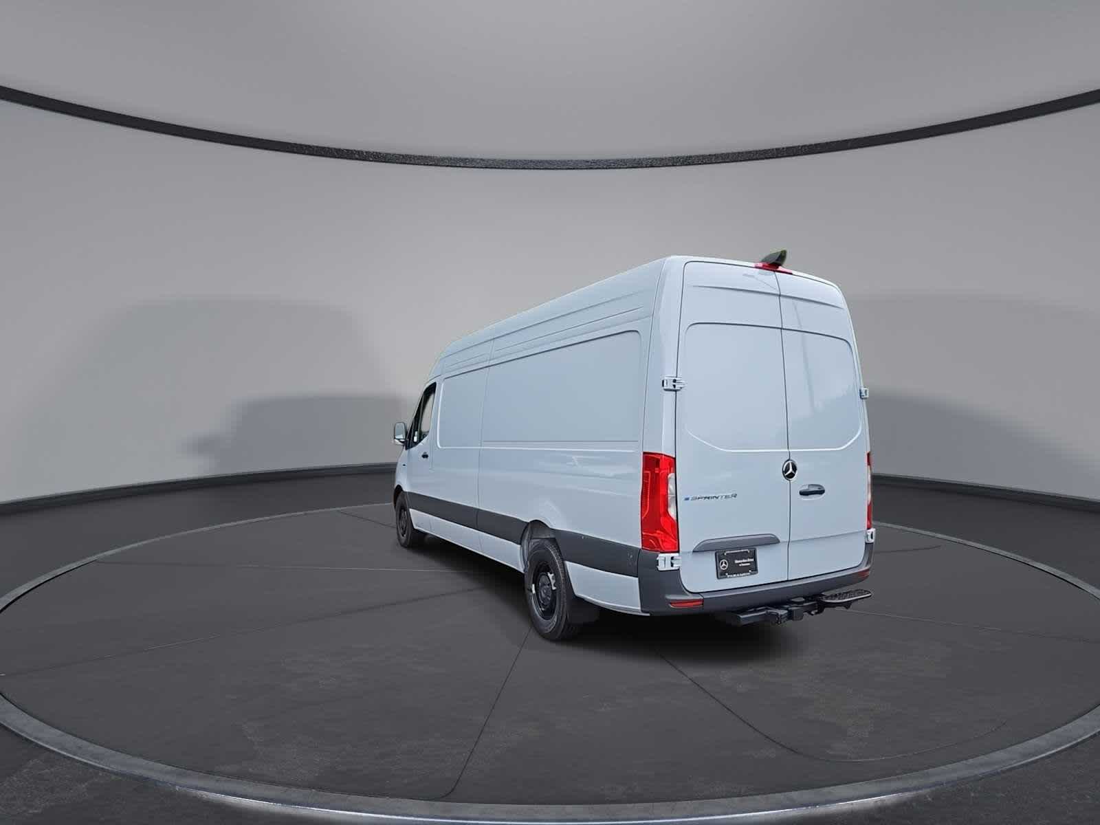 Thumbnail: 2024 Mercedes-Benz eSprinter - 6