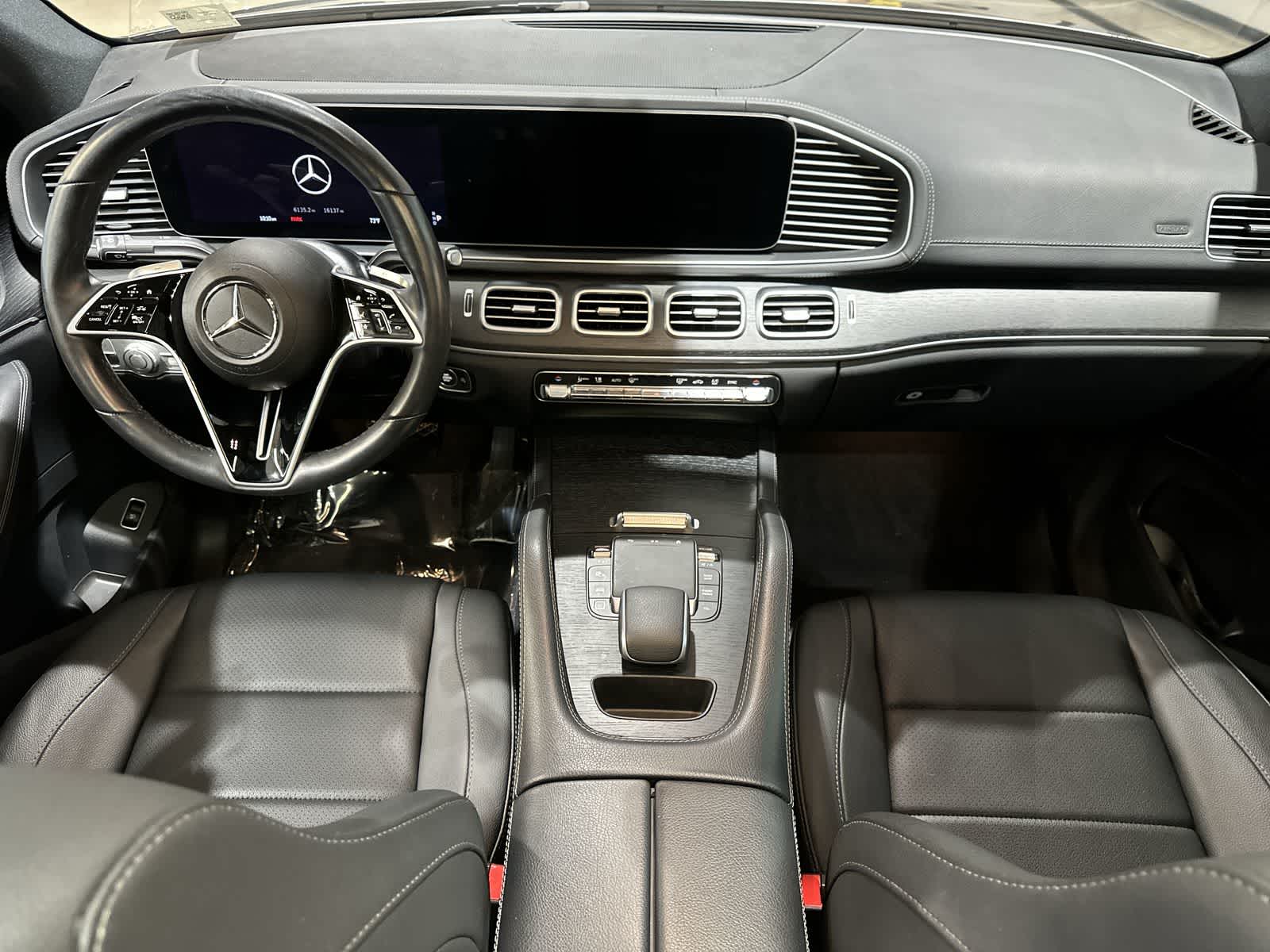 Thumbnail: 2025 Mercedes-Benz GLE - 21