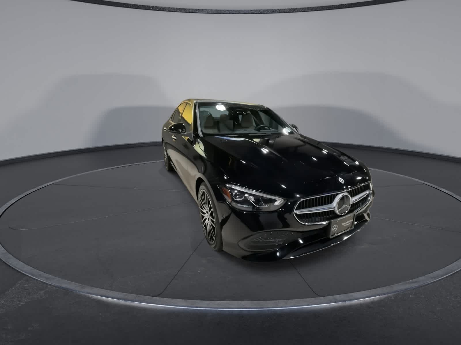 Thumbnail: 2024 Mercedes-Benz C-Class - 4