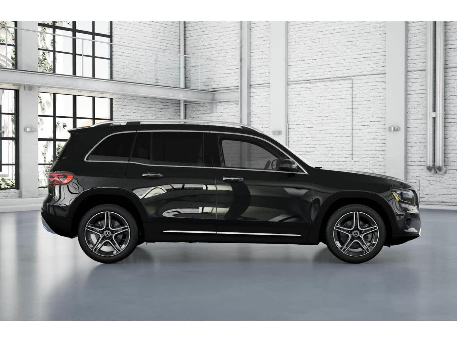 Thumbnail: 2026 Mercedes-Benz GLB - 2