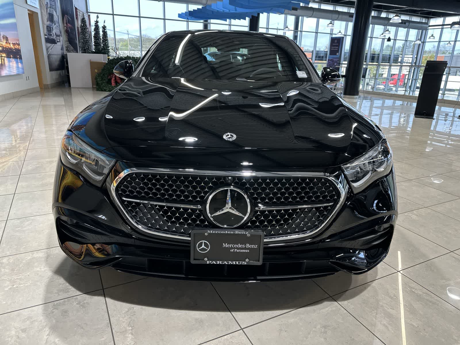 Thumbnail: 2025 Mercedes-Benz E-Class - 18