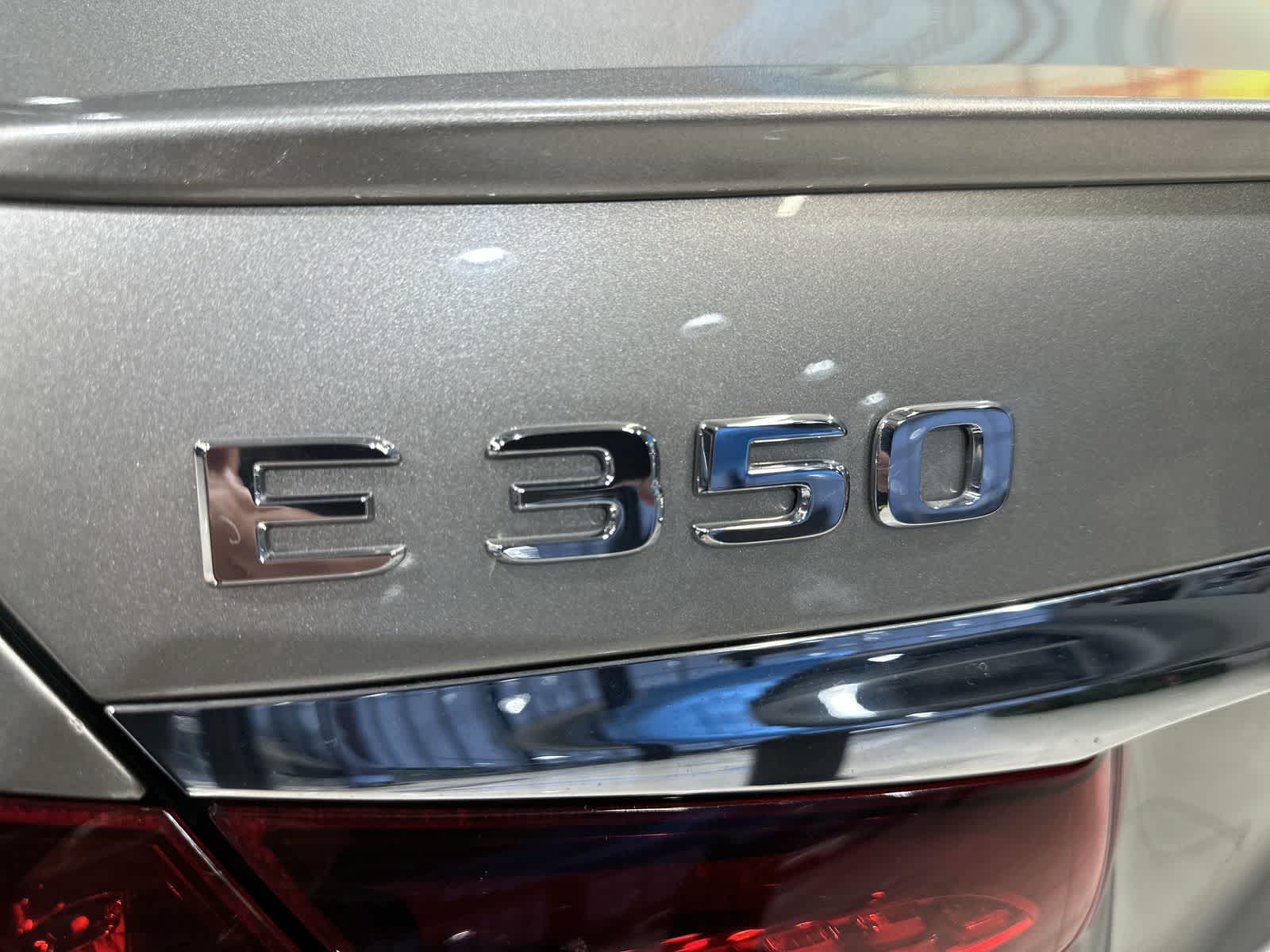 Thumbnail: 2022 Mercedes-Benz E-Class - 19