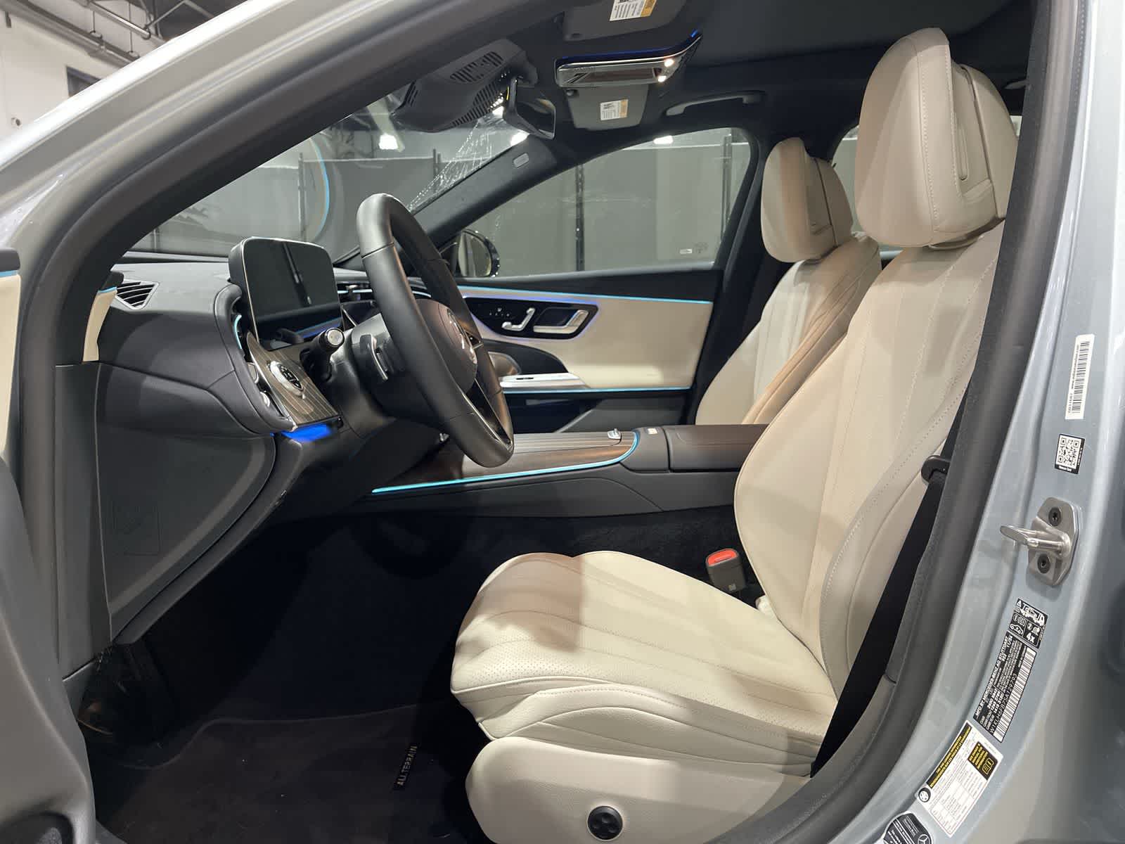 Thumbnail: 2025 Mercedes-Benz E-Class - 14