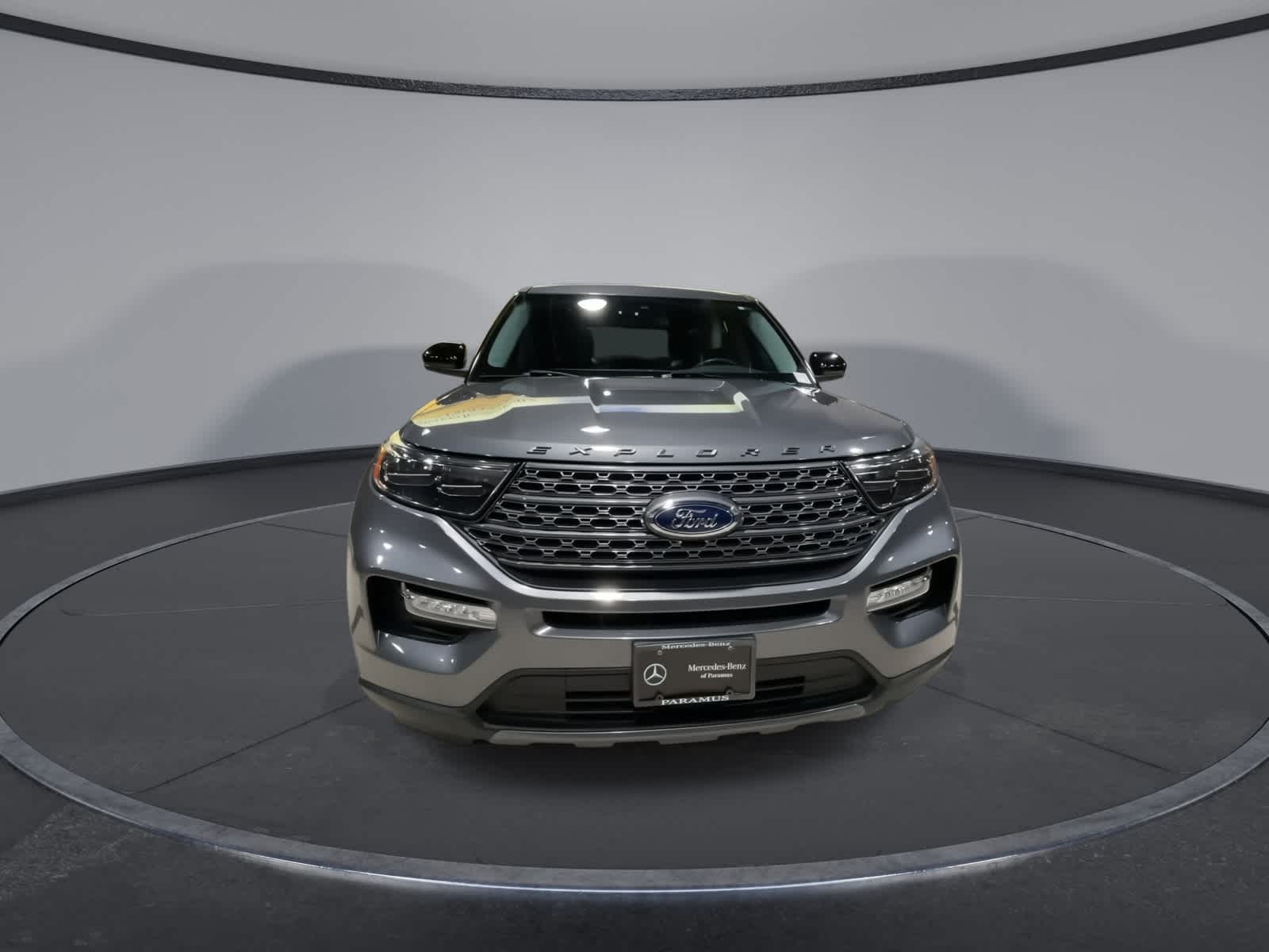 Thumbnail: 2022 Ford Explorer - 4