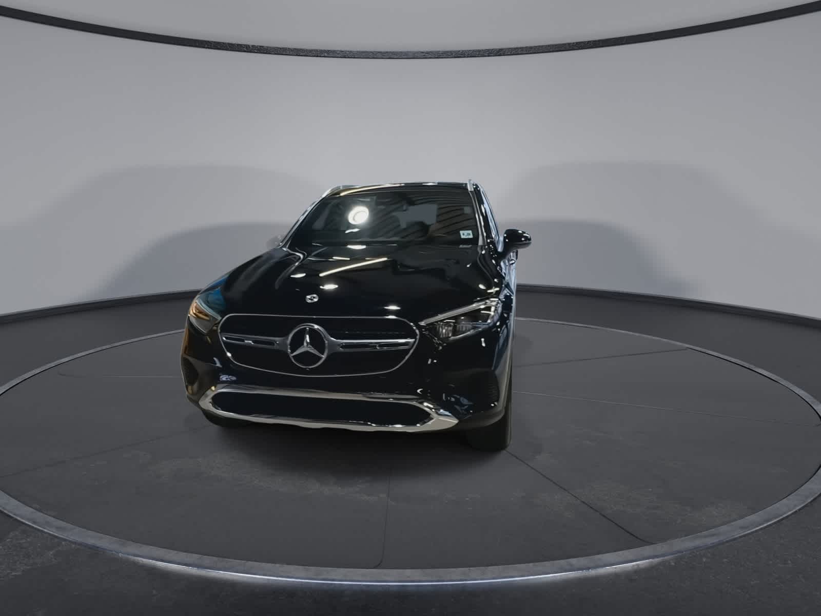 Thumbnail: 2023 Mercedes-Benz GLC - 4