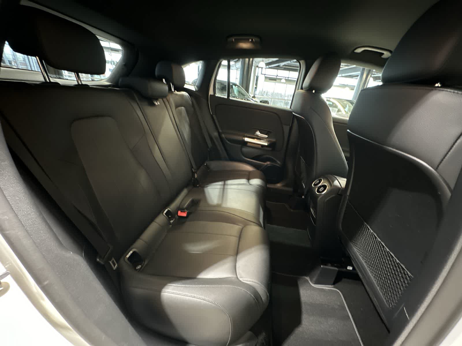 Thumbnail: 2023 Mercedes-Benz GLA - 25