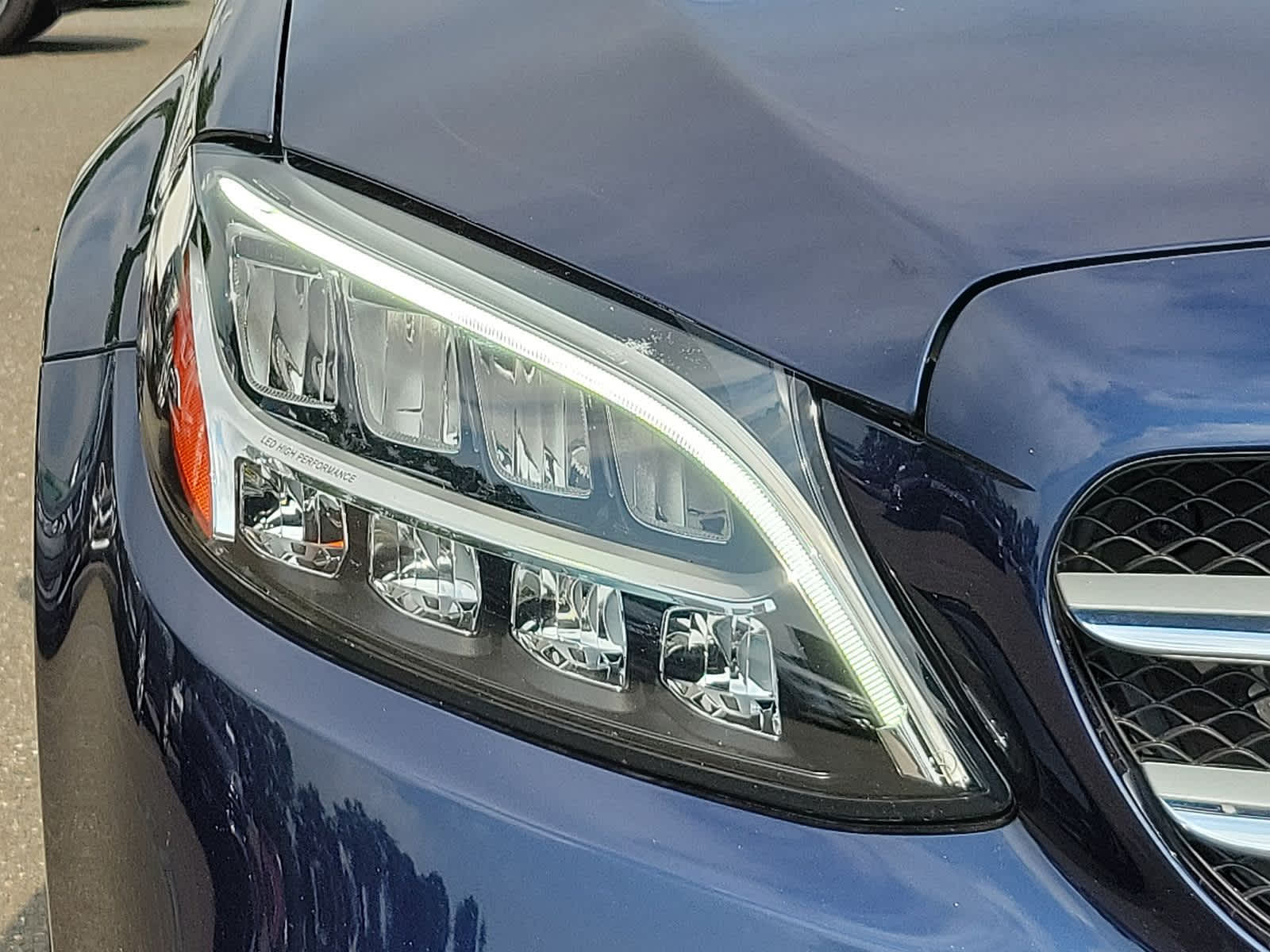 Thumbnail: 2021 Mercedes-Benz C-Class - 28