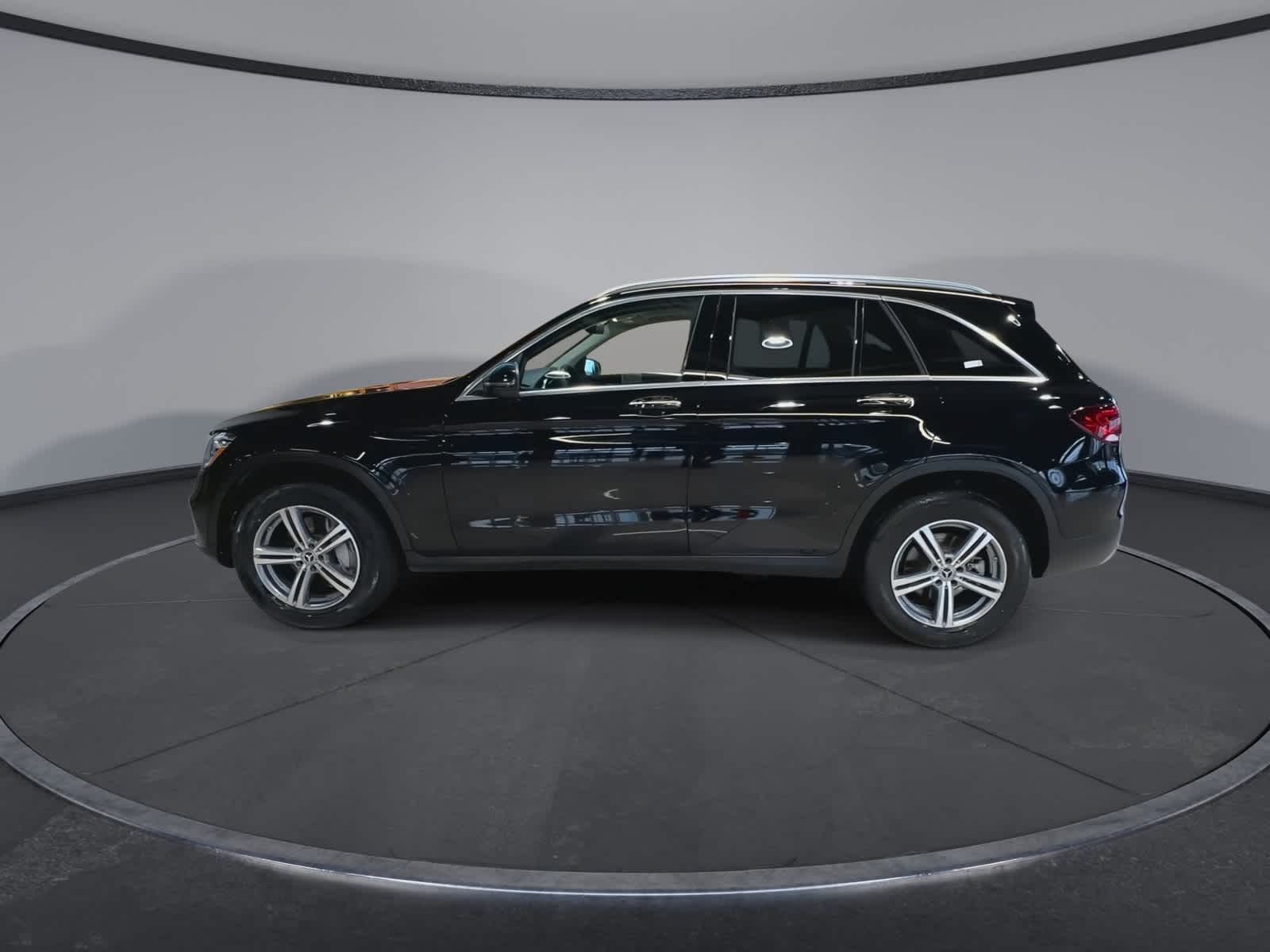 Thumbnail: 2022 Mercedes-Benz GLC - 7