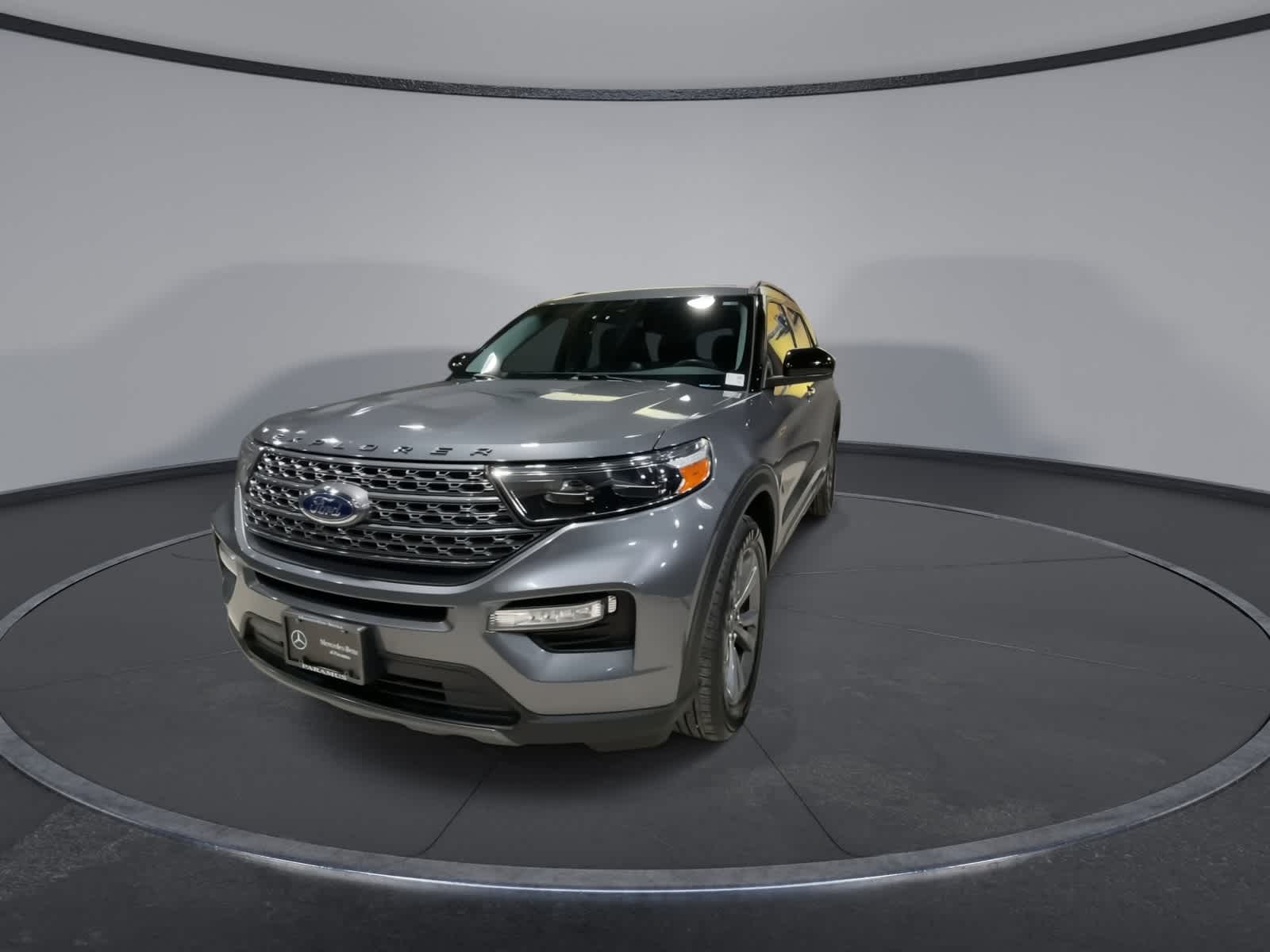 Thumbnail: 2022 Ford Explorer - 5