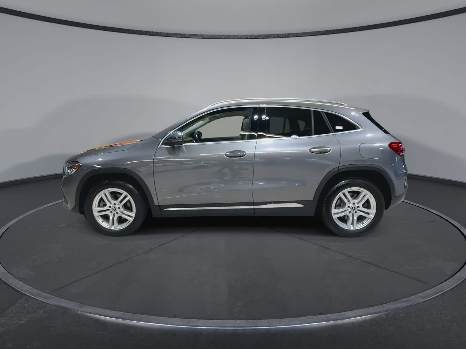 Thumbnail: 2023 Mercedes-Benz GLA - 7