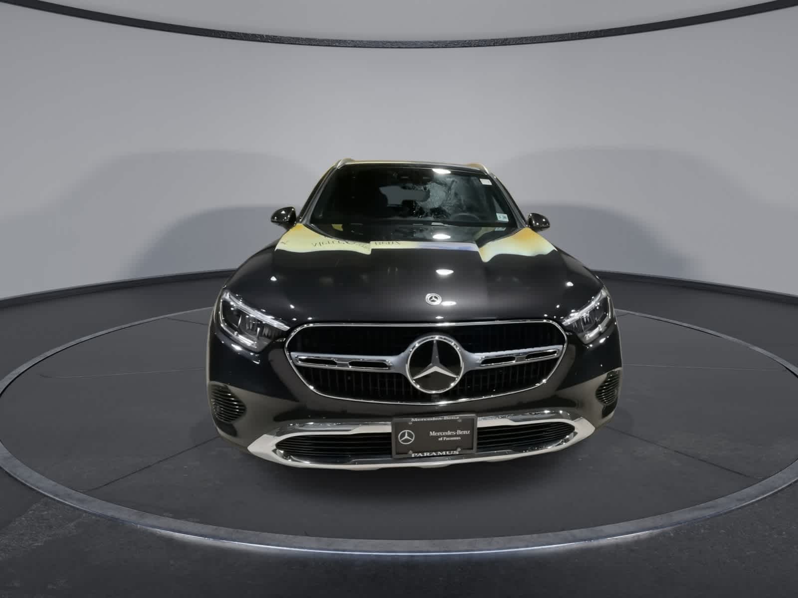 Thumbnail: 2025 Mercedes-Benz GLC - 4