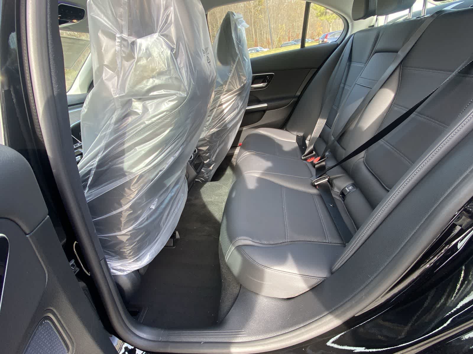 Thumbnail: 2025 Mercedes-Benz C-Class - 11