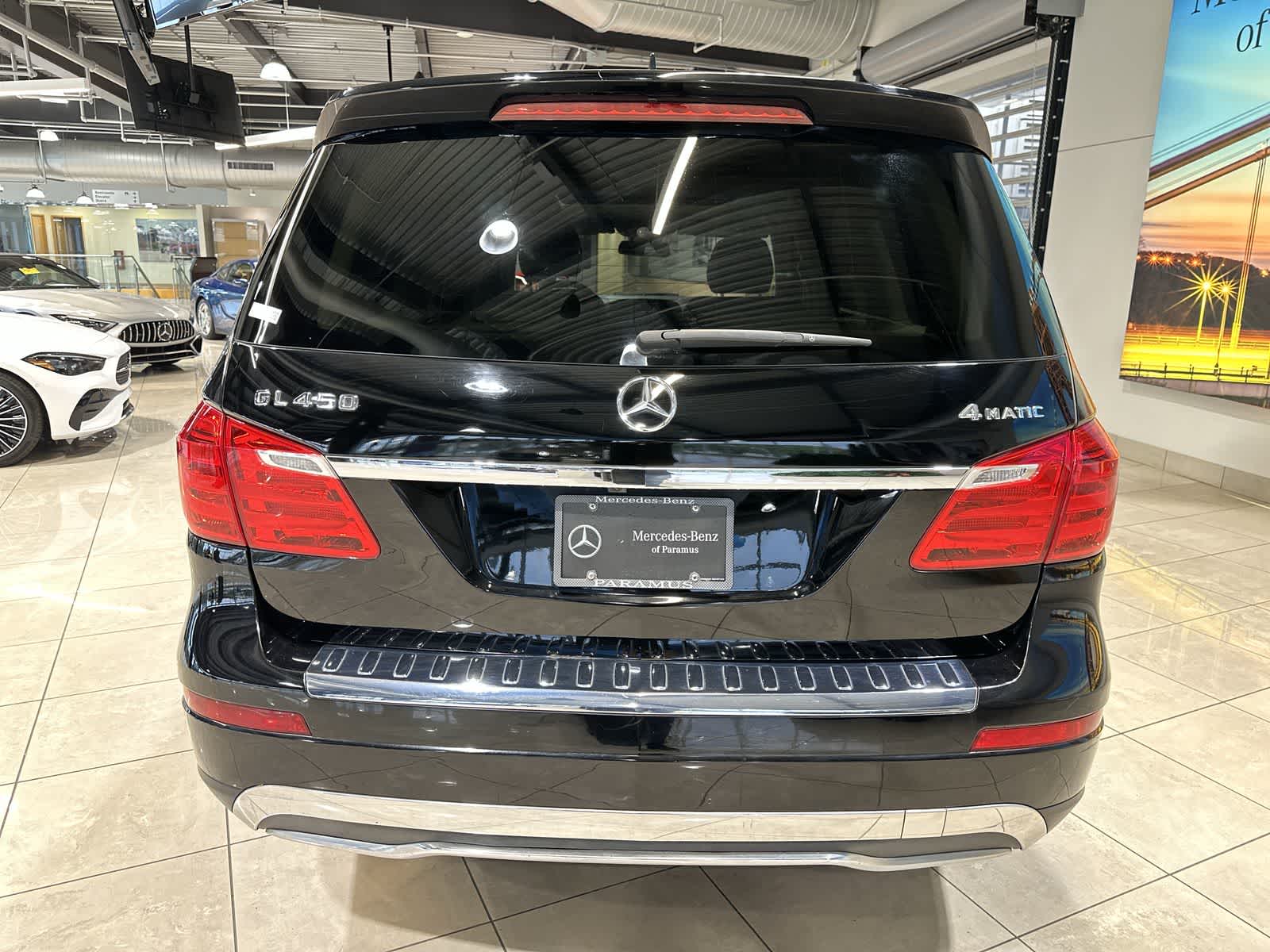 Thumbnail: 2013 Mercedes-Benz GL-Class - 17