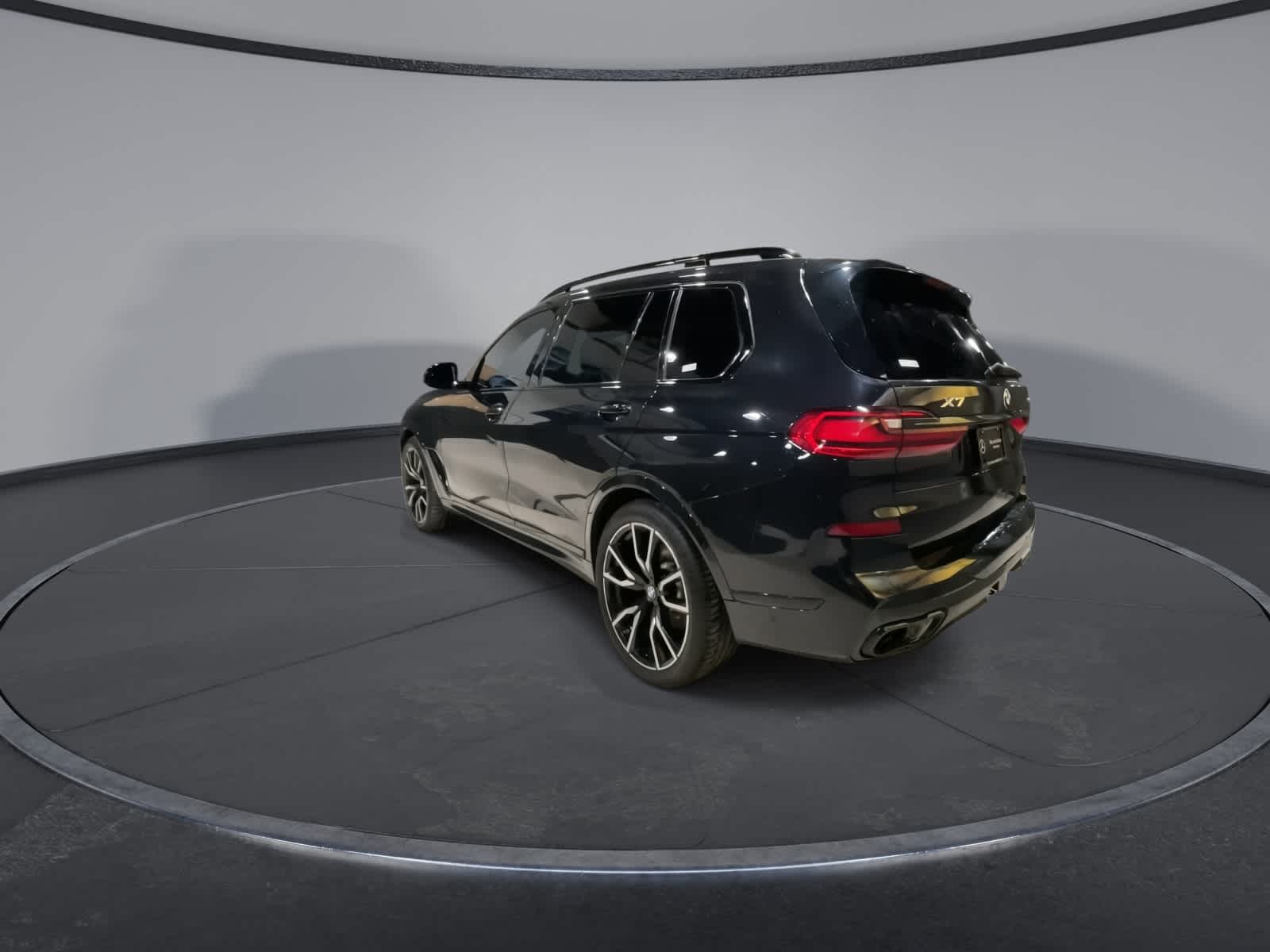Thumbnail: 2022 BMW X7 - 9