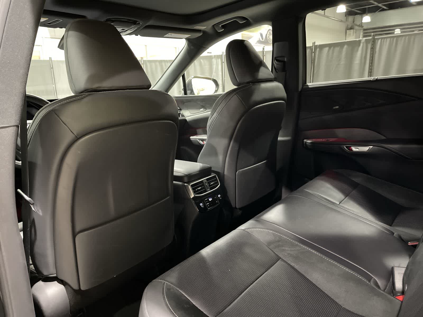 Thumbnail: 2023 Lexus RX - 24