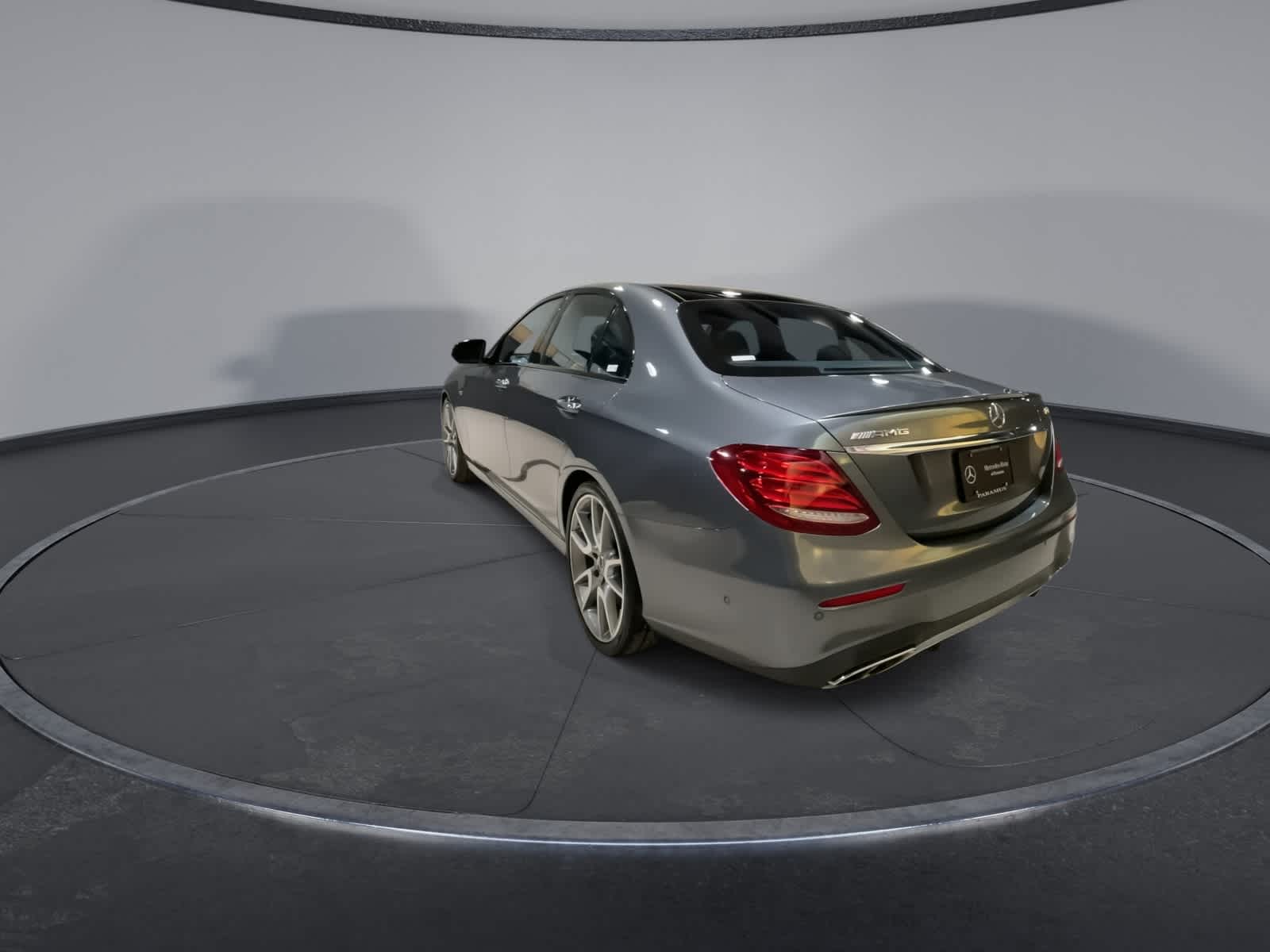 Thumbnail: 2018 Mercedes-Benz E-Class - 9