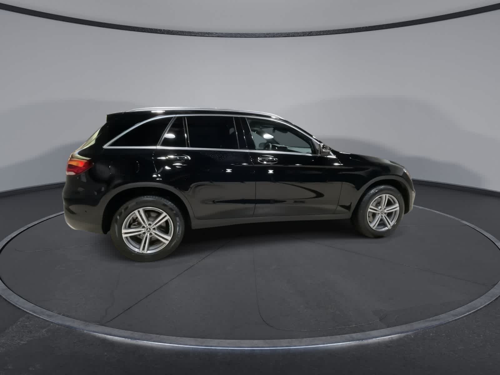 Thumbnail: 2021 Mercedes-Benz GLC - 12