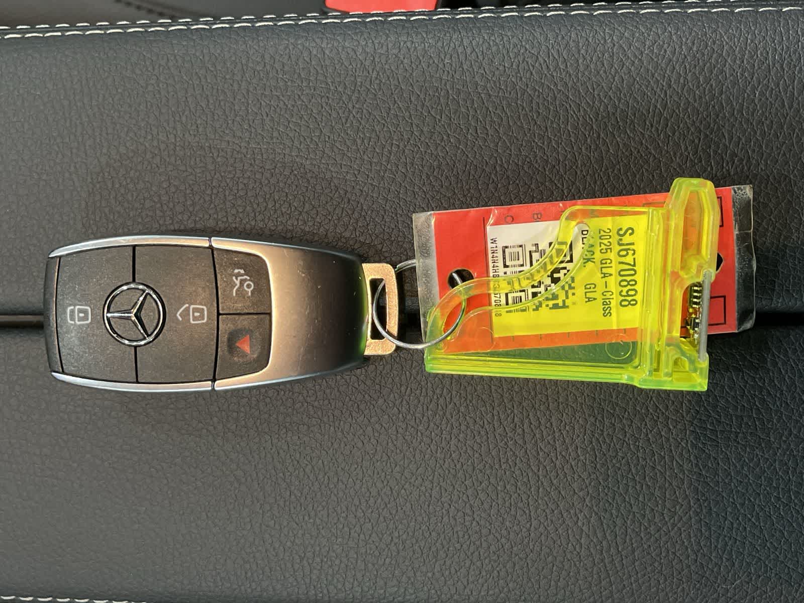 Thumbnail: 2025 Mercedes-Benz GLA - 32