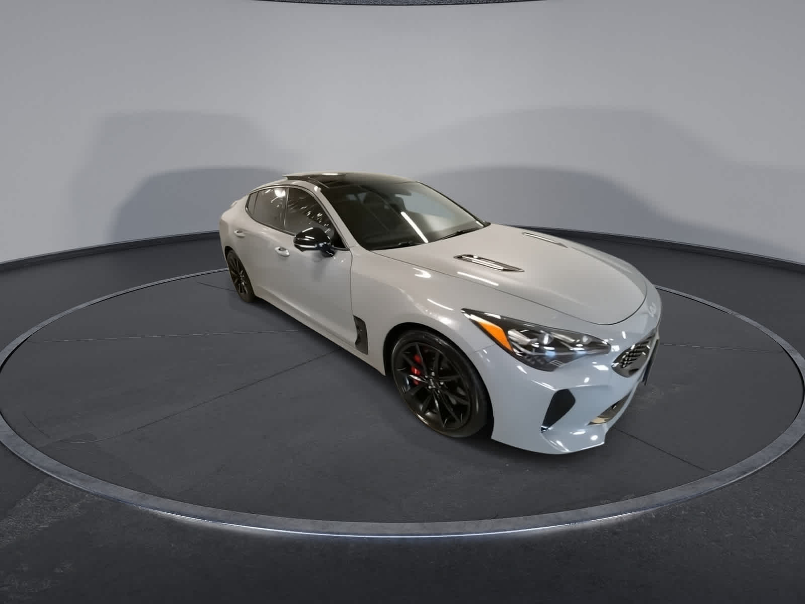 Used 2022 Kia Stinger GT2 with VIN KNAE55LC0N6108517 for sale in Paramus, NJ