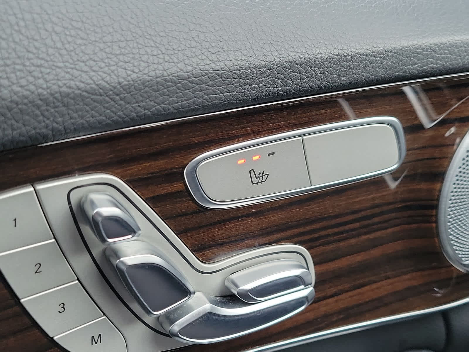 Thumbnail: 2017 Mercedes-Benz C-Class - 19