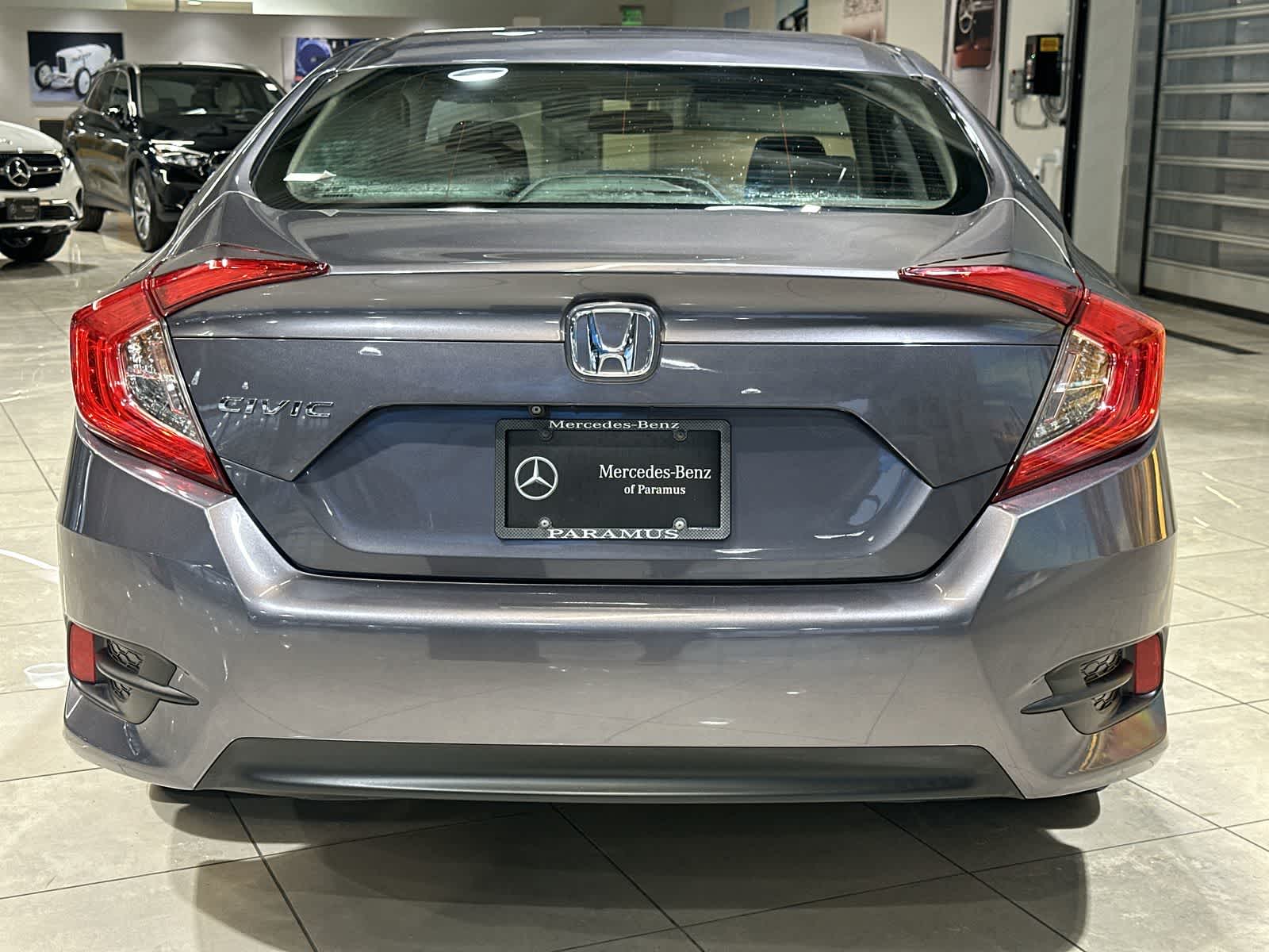 Thumbnail: 2016 Honda Civic - 17