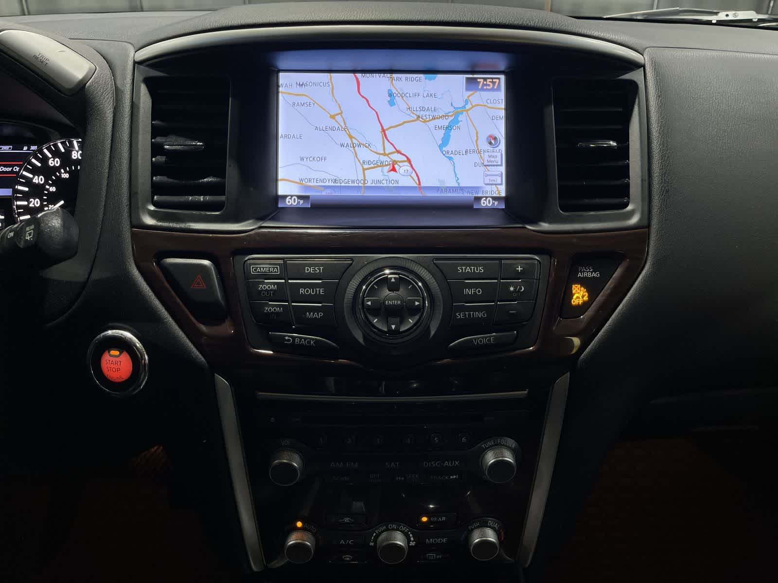 Thumbnail: 2015 Nissan Pathfinder - 27